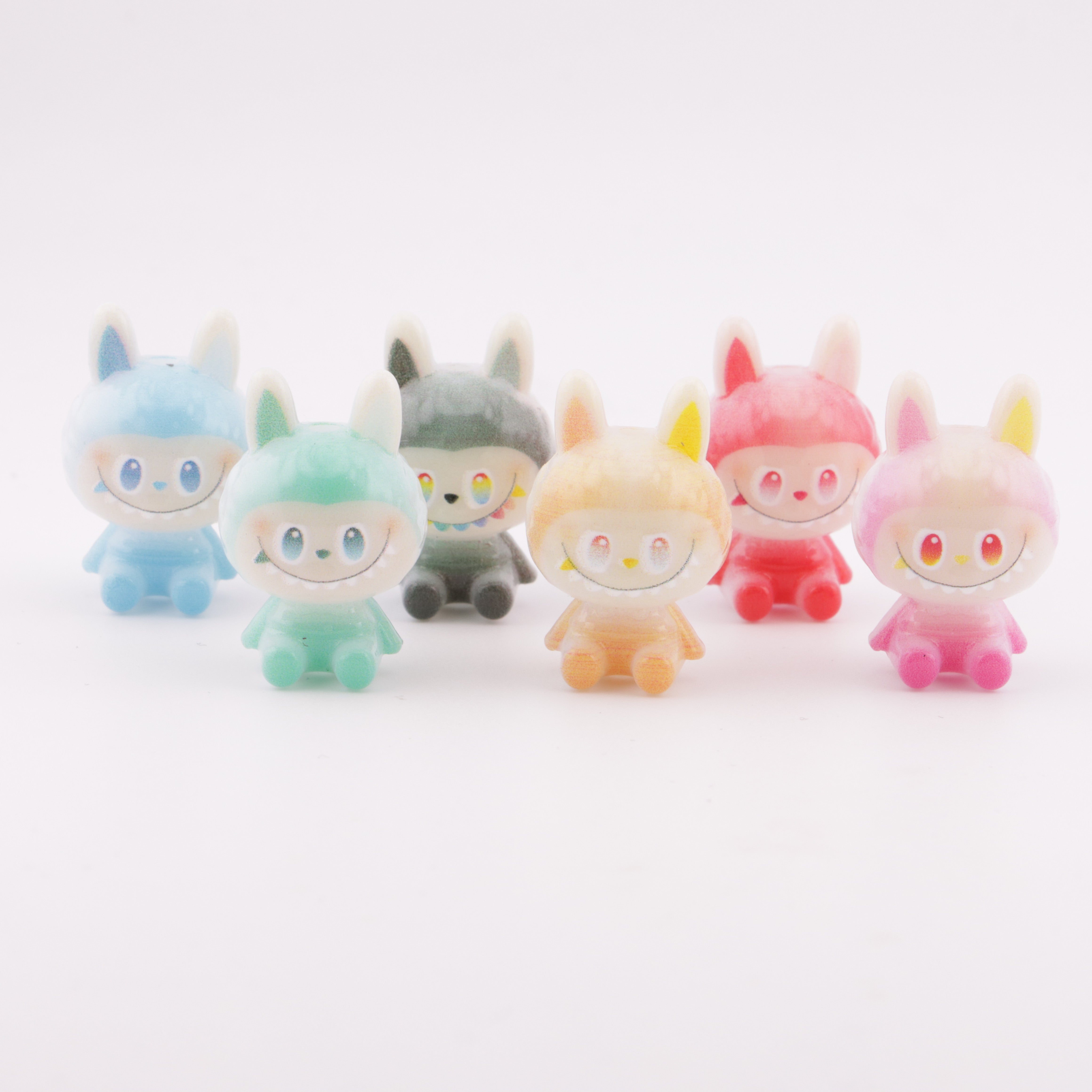FS6176- 3D Setdown Lbb Beads Sitting Posture Three-Dimensional Labbub Beads
