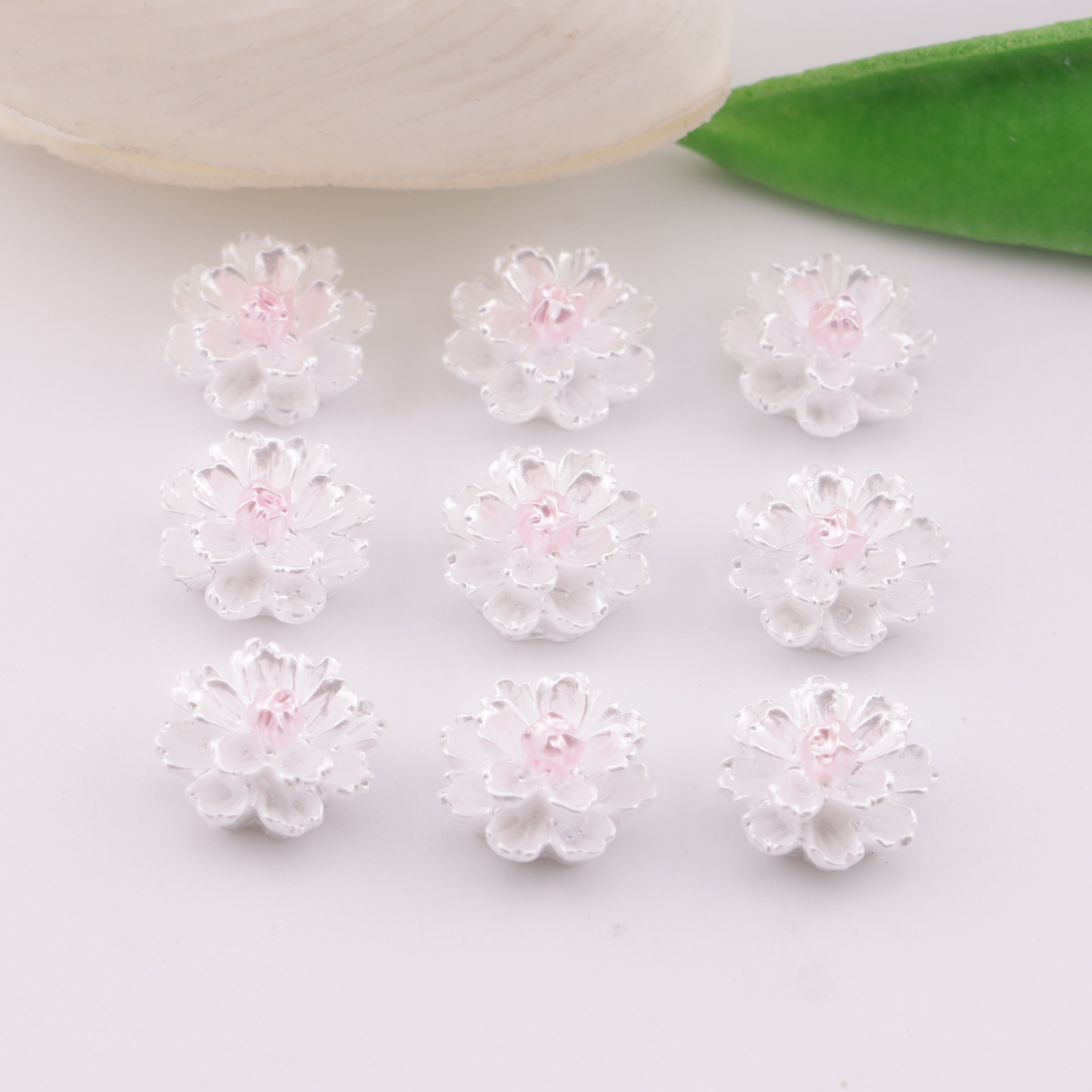 FS6162- 12mm Luminous Hibiscus Flower Charms Glow-In-The-Dark Hibiscus Flower Patches