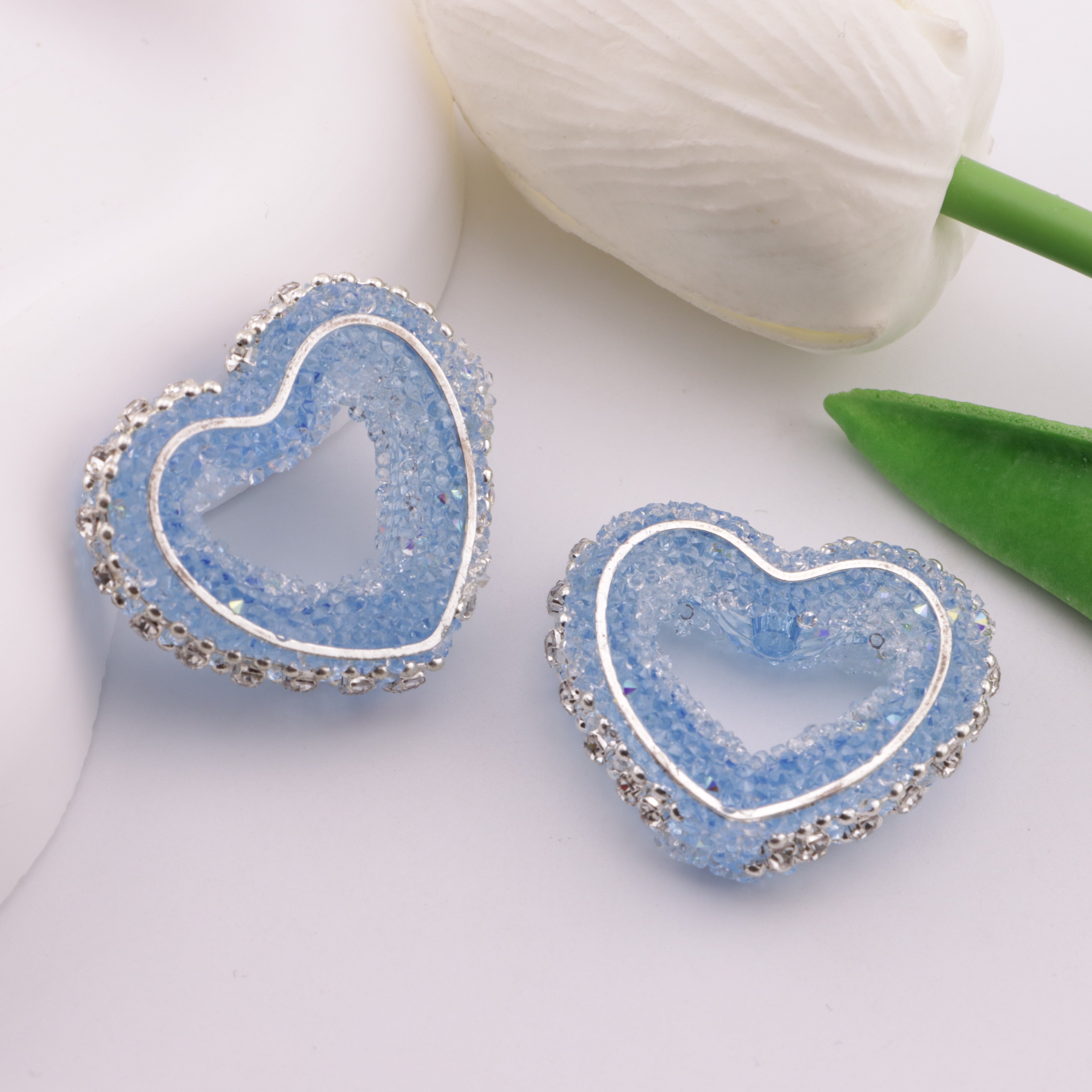 FS6233- 28×32Mm Heart-Shaped Granulated Sugar Frame