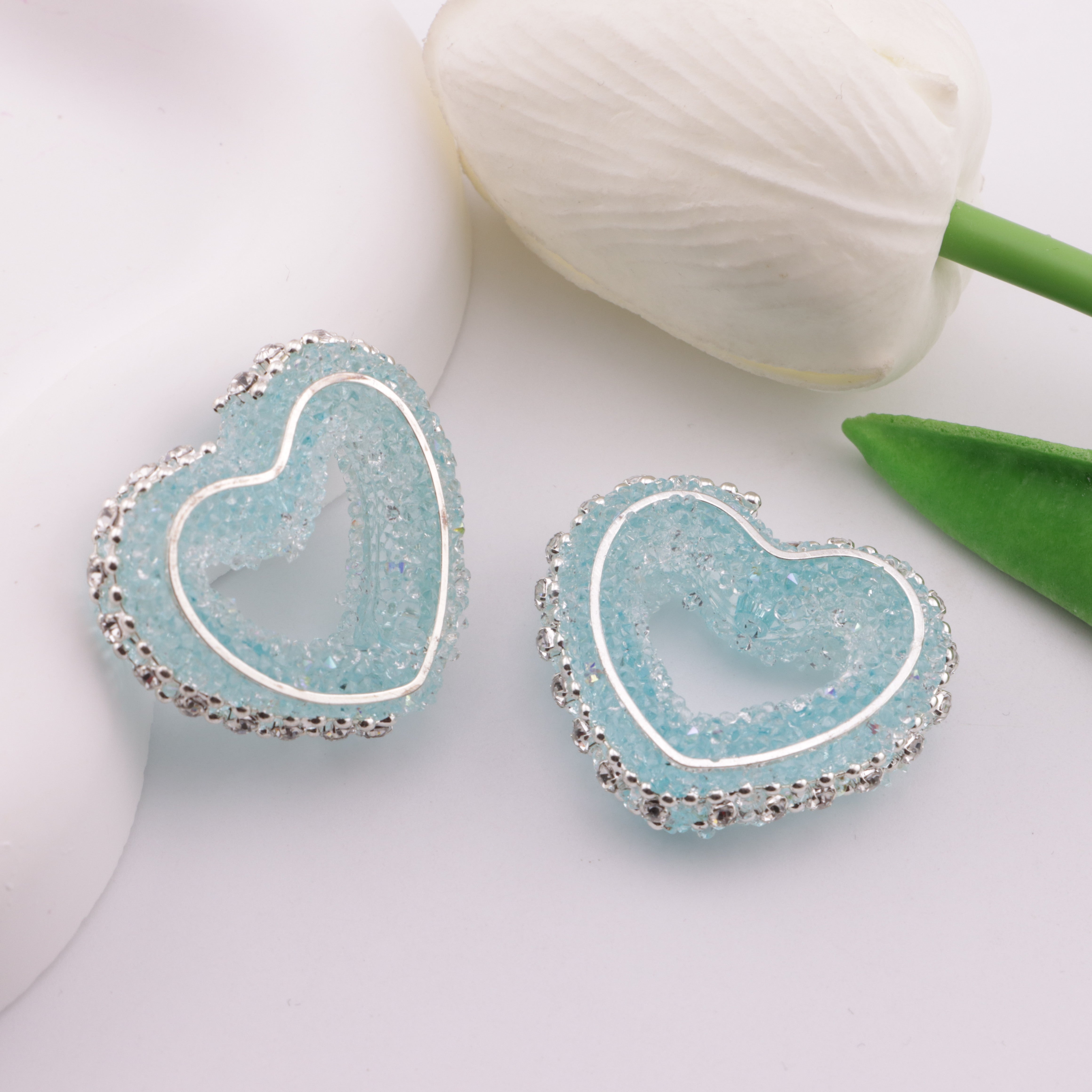 FS6233- 28×32Mm Heart-Shaped Granulated Sugar Frame
