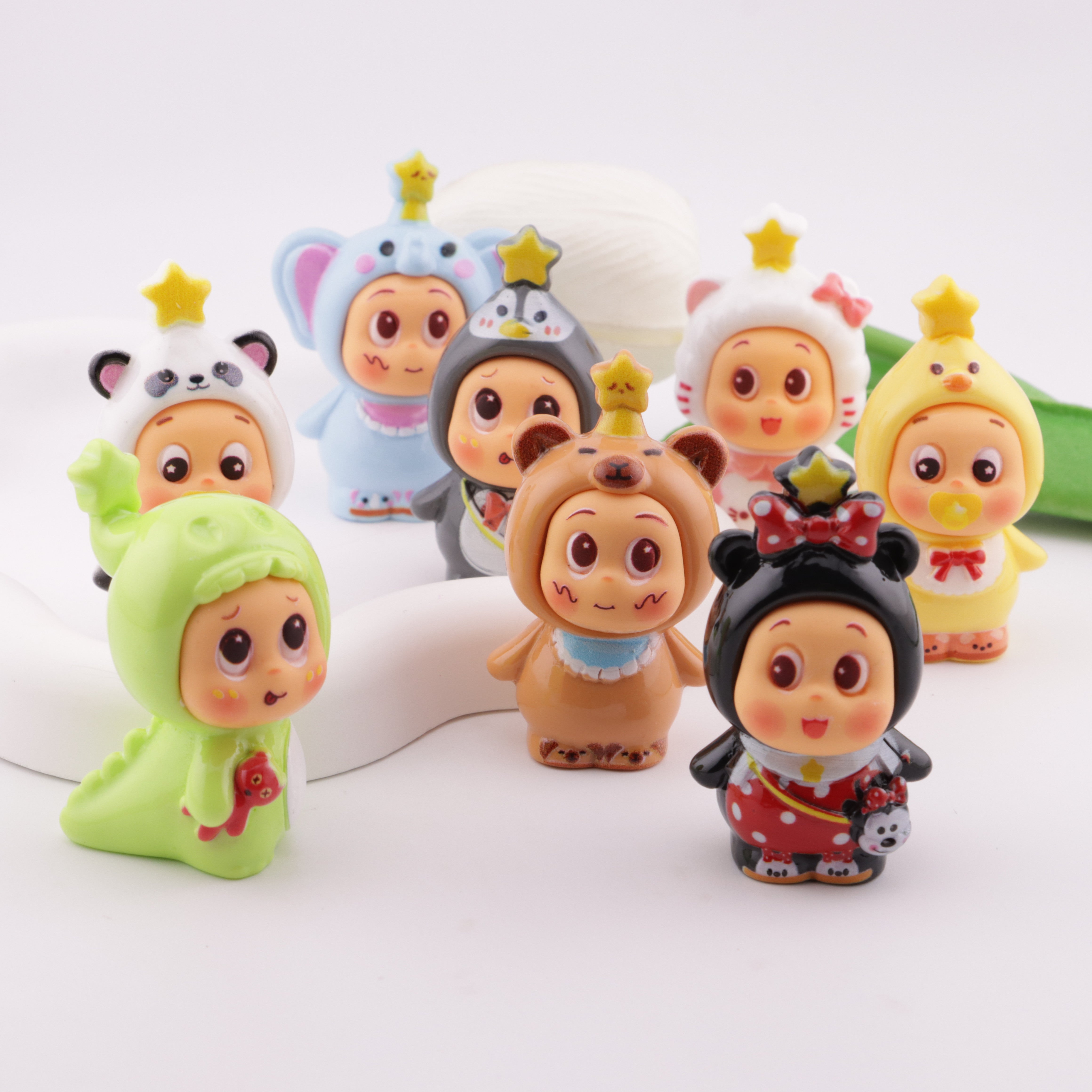 FS6260- Star Man Resin Charms, The Resin Ornaments Of Star People