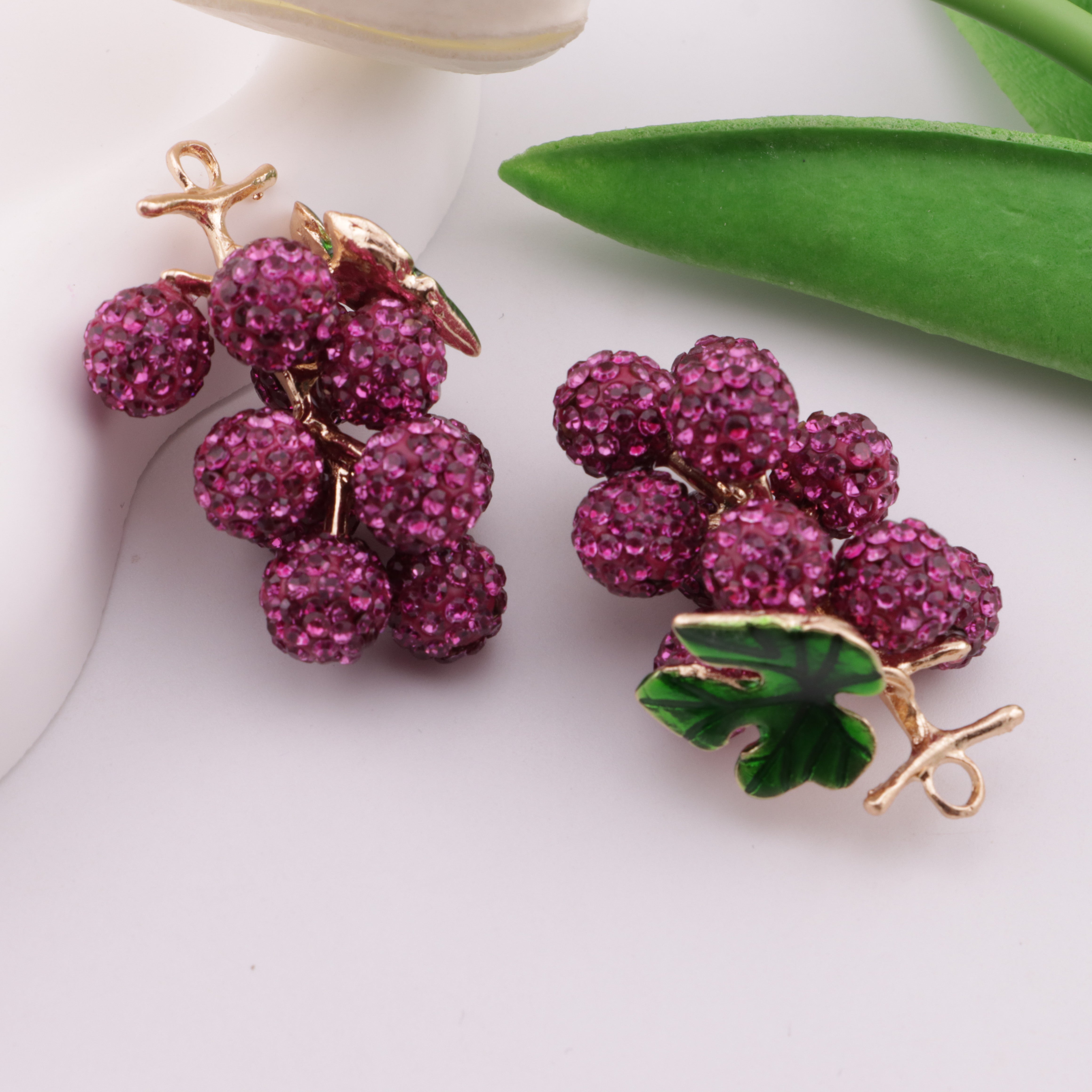 FS6265- Crystal Grape Pendant