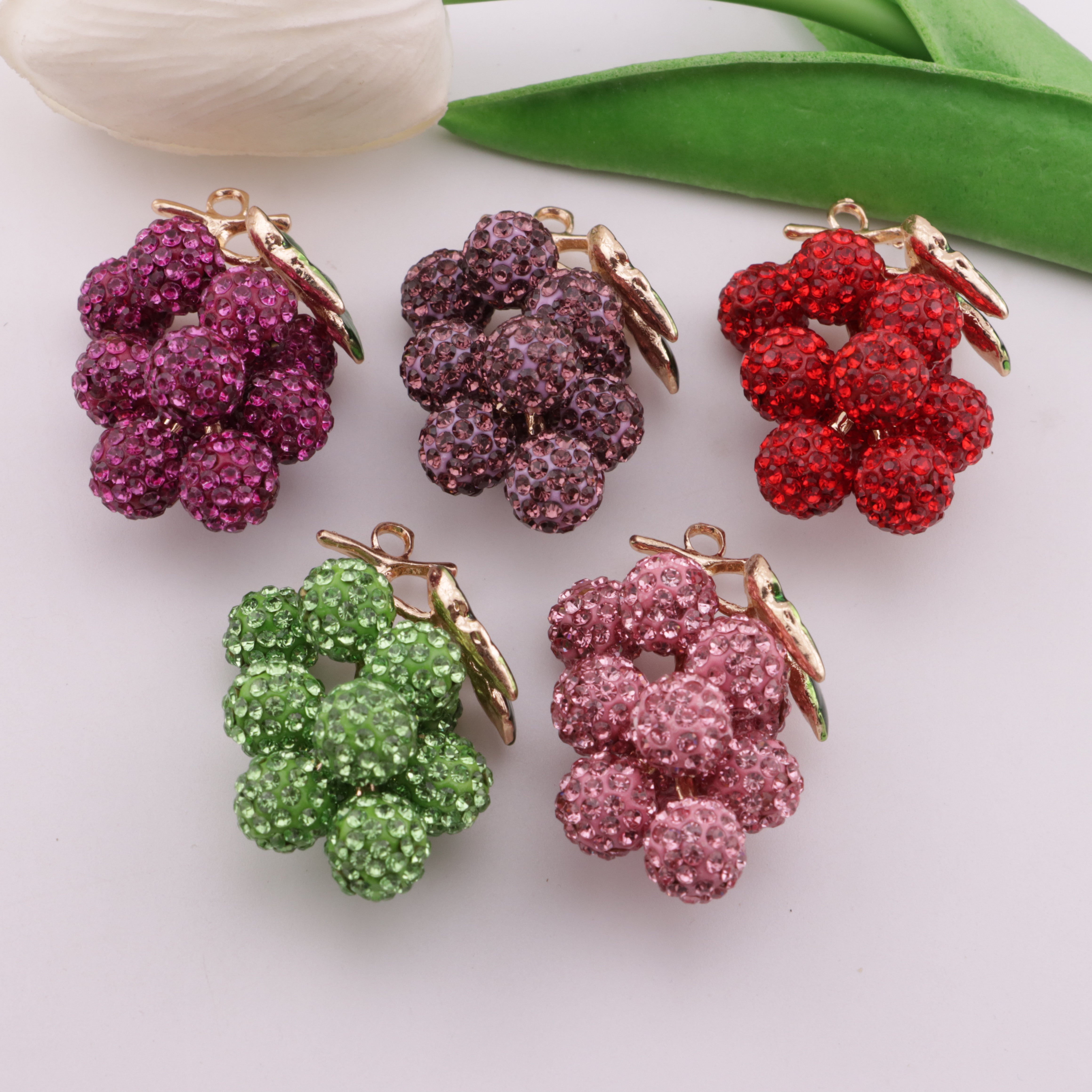 FS6265- Crystal Grape Pendant