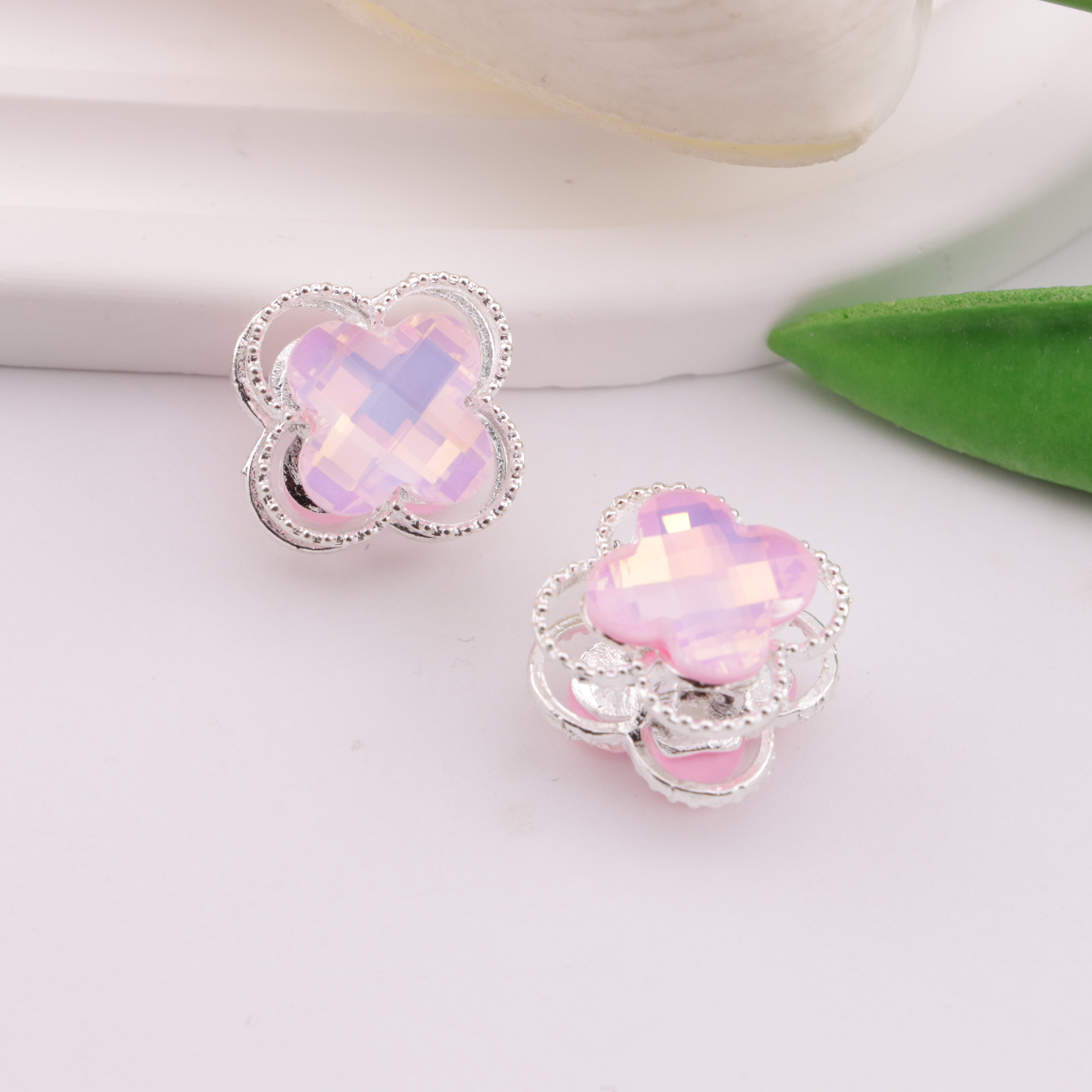 FS6304- Clover Alloy 4 Hole Metal Beads Fit For Beadable Pens