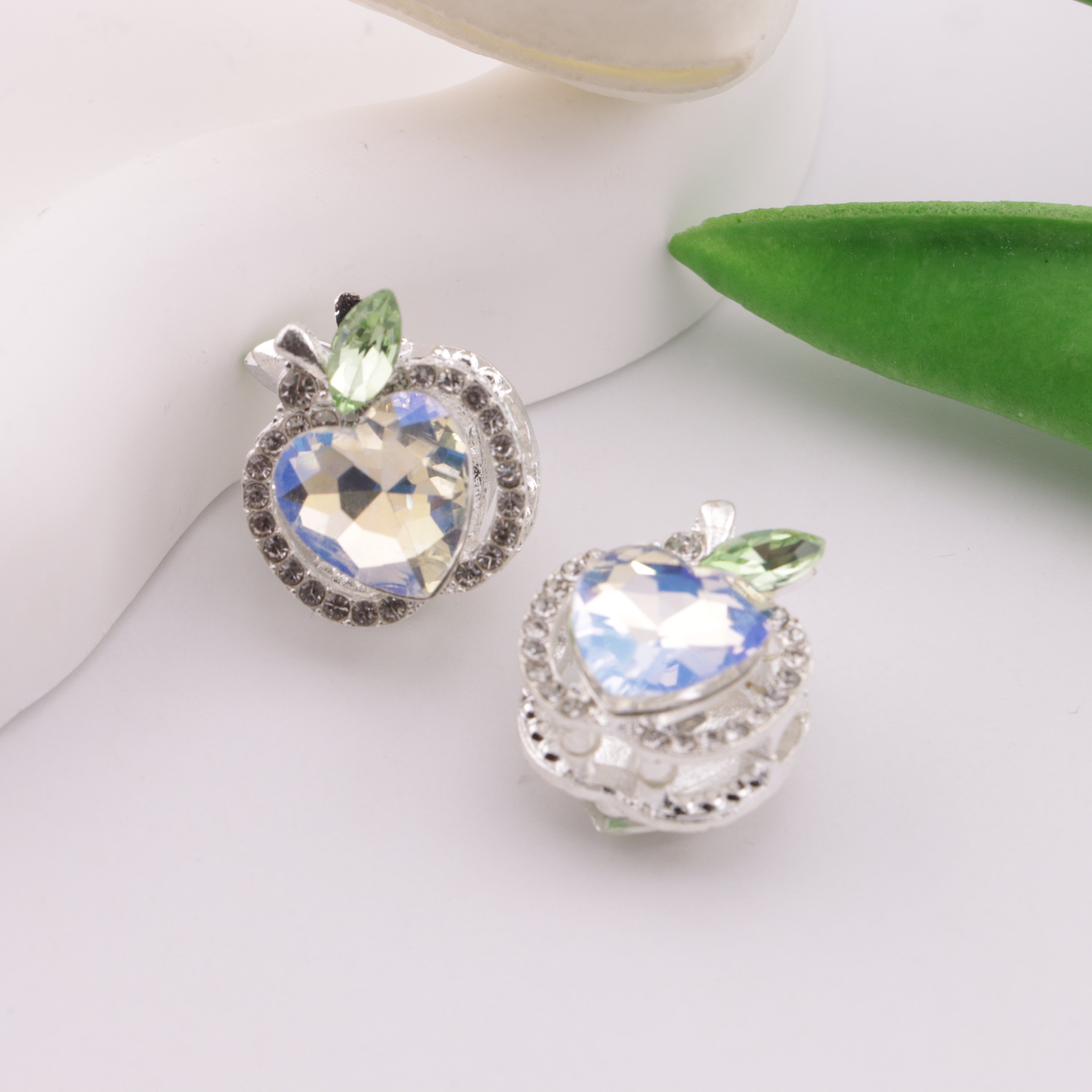 FS6305- About 17*16*19mm Crystal Apple 8 Hole Beads Fit For Beadable Pens