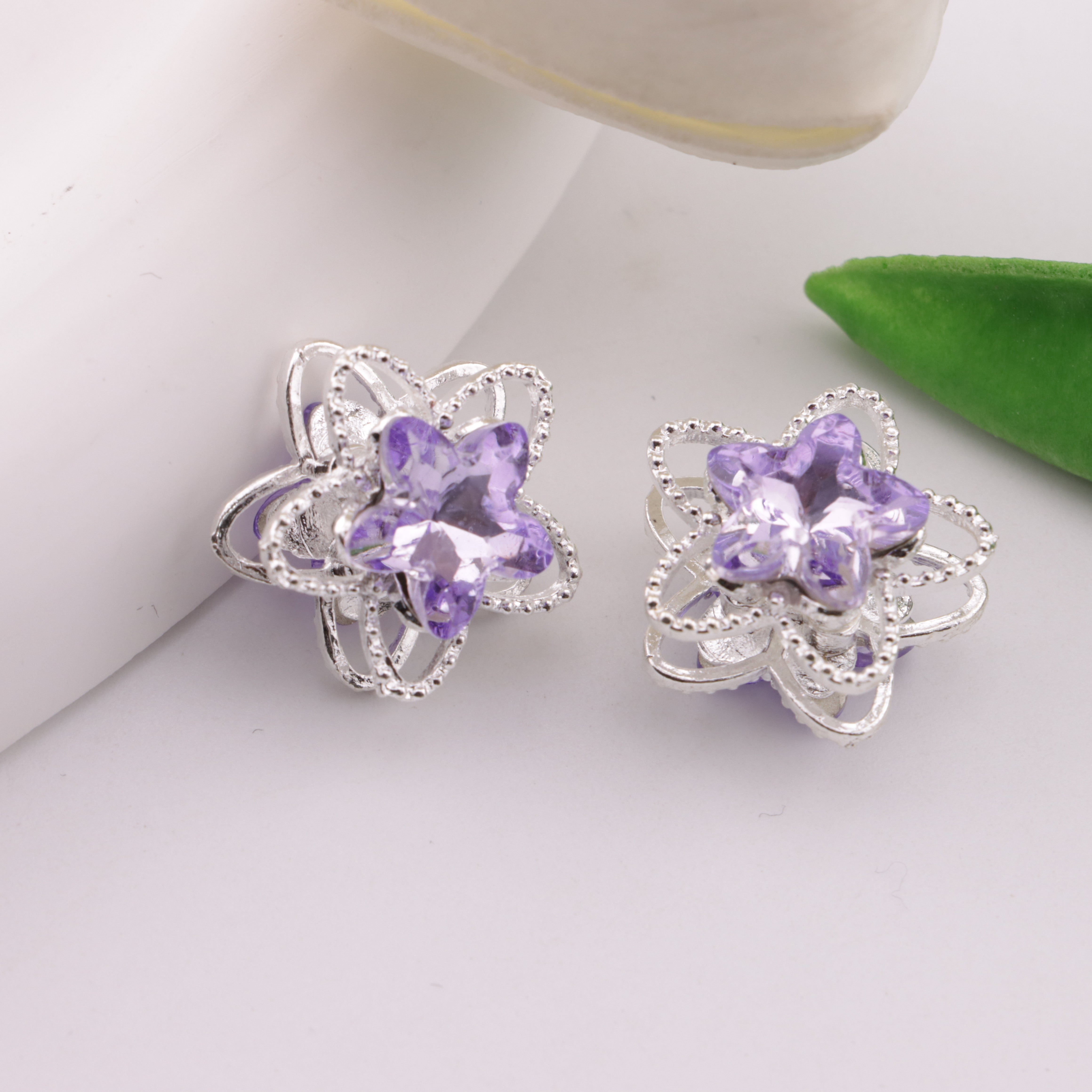 FS6326- Five - pointed Star Four - way Alloy Beads