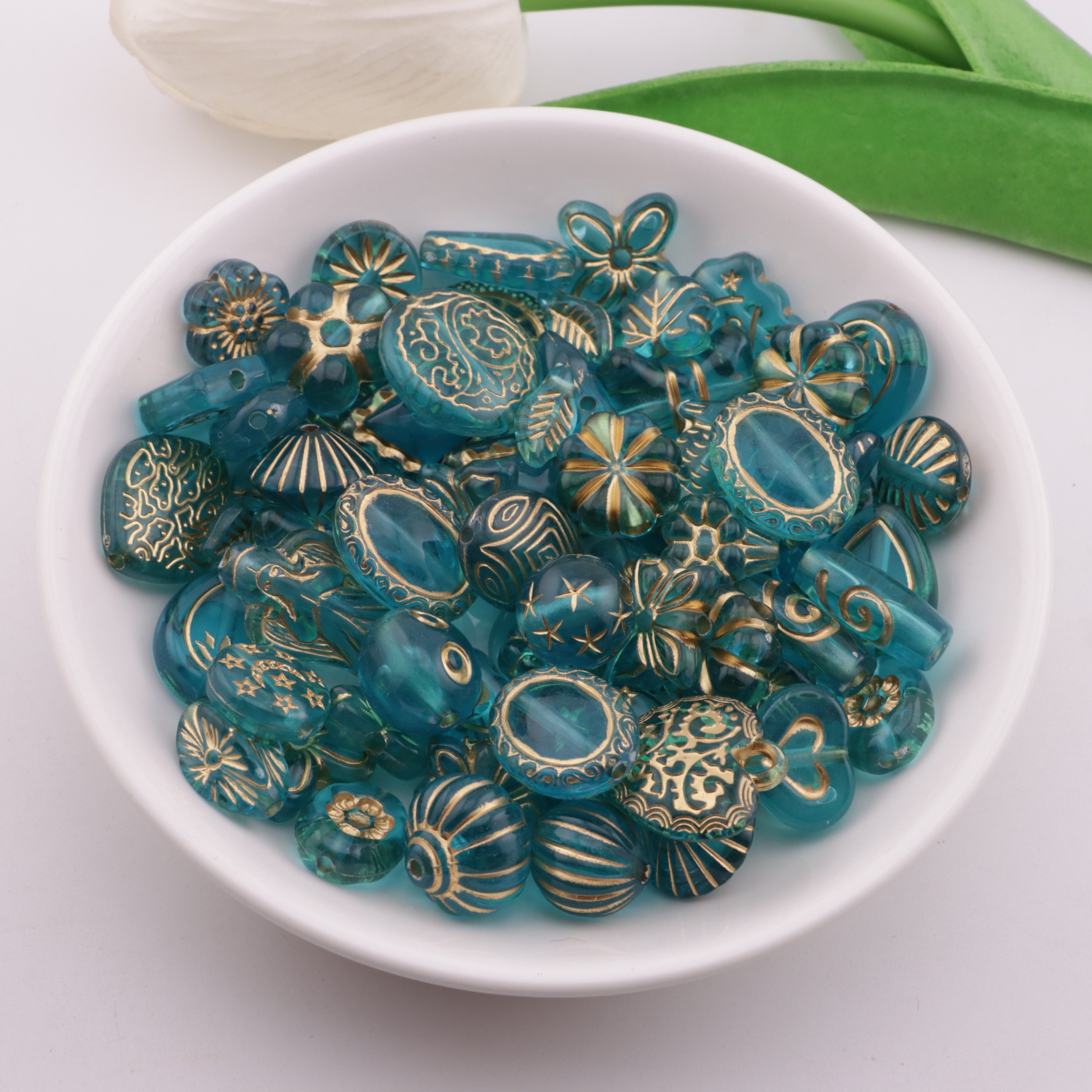 FS6297- Mixed Style Gold Line Beads