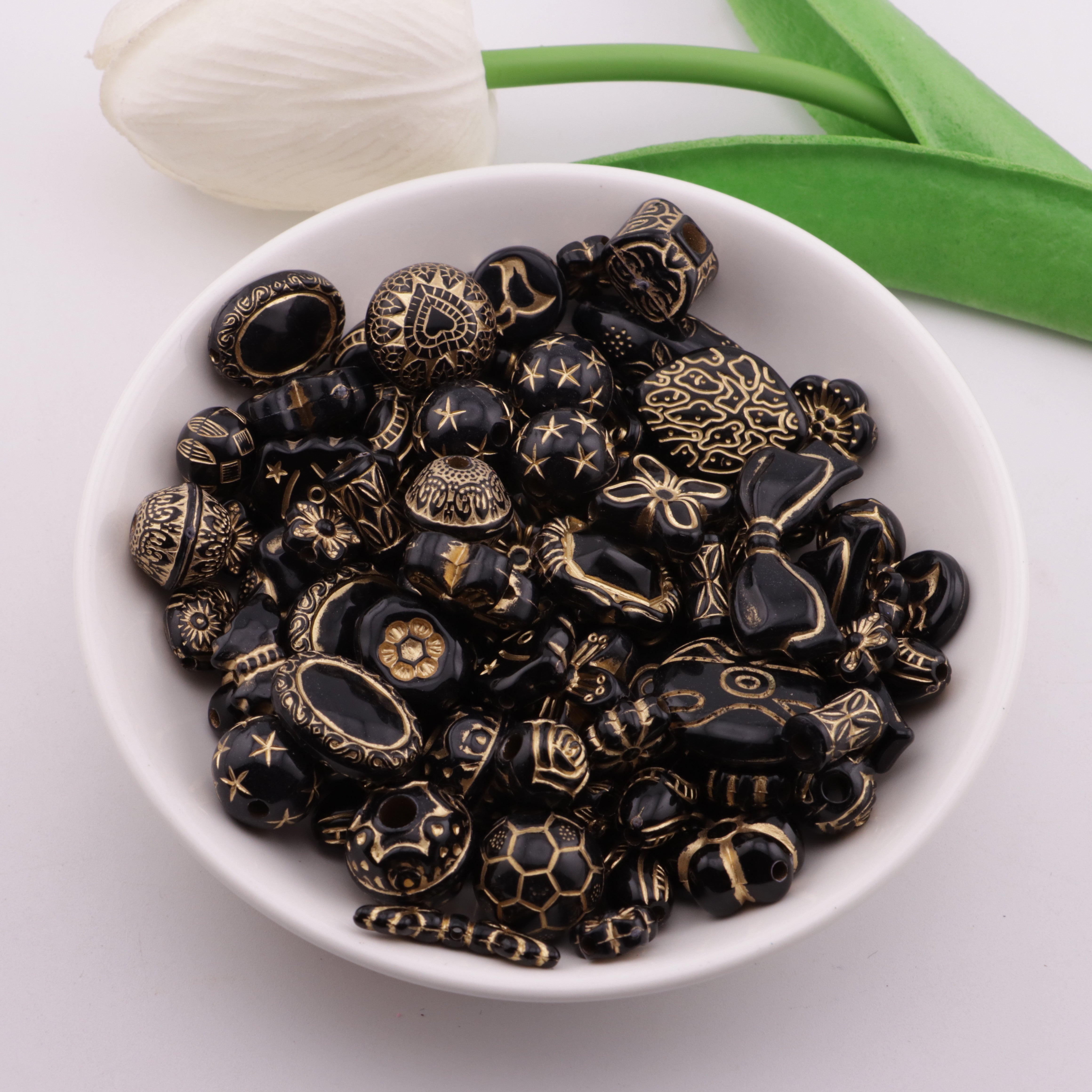 FS6297- Mixed Style Gold Line Beads