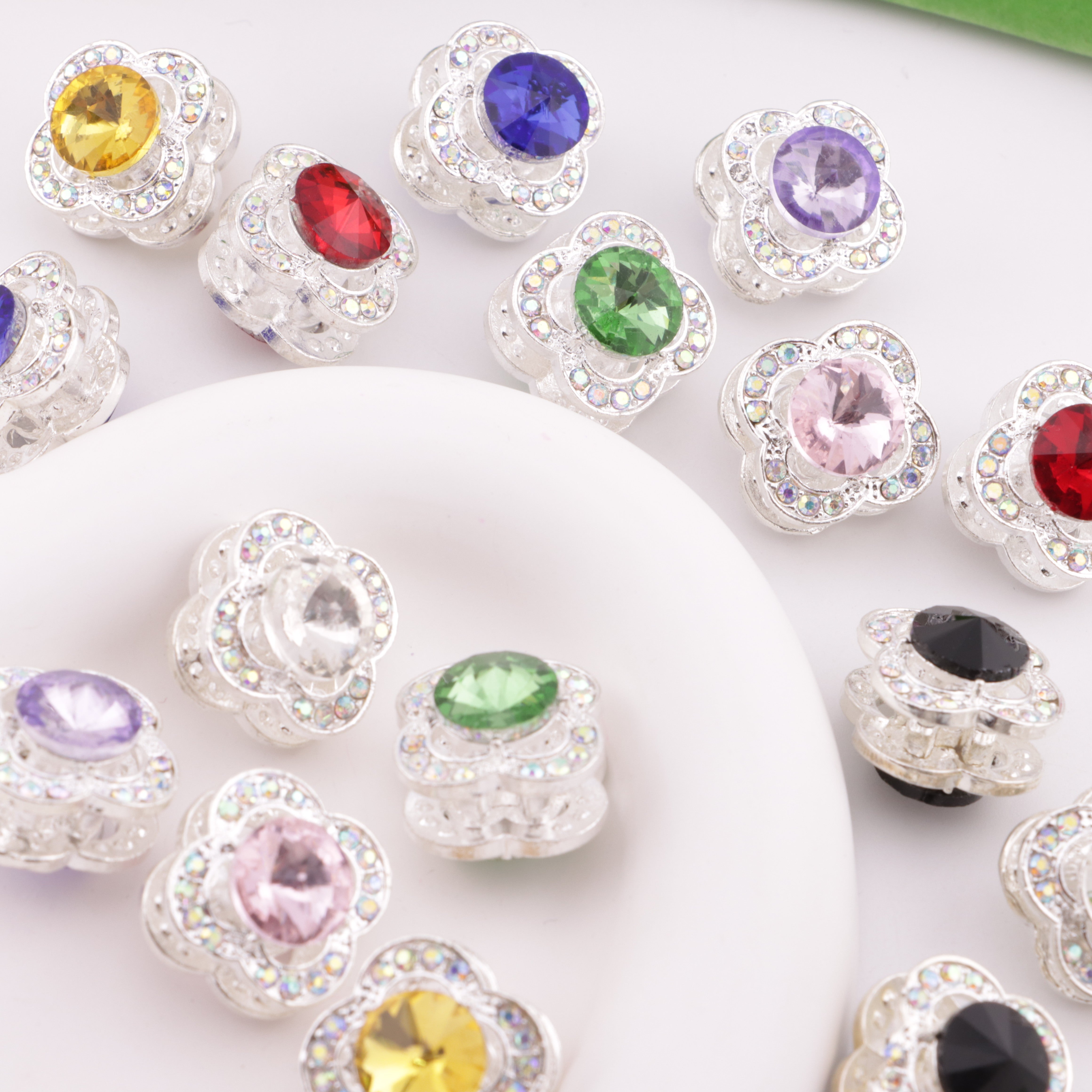 FS6335- Four - Leaf Clover Four - Way Alloy Beads