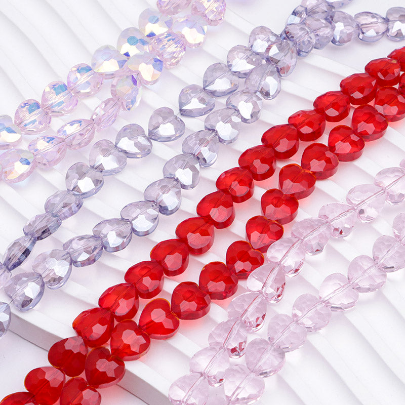 FS5377- 10*10mm About 70PCS/Strand Heart Glass Beads