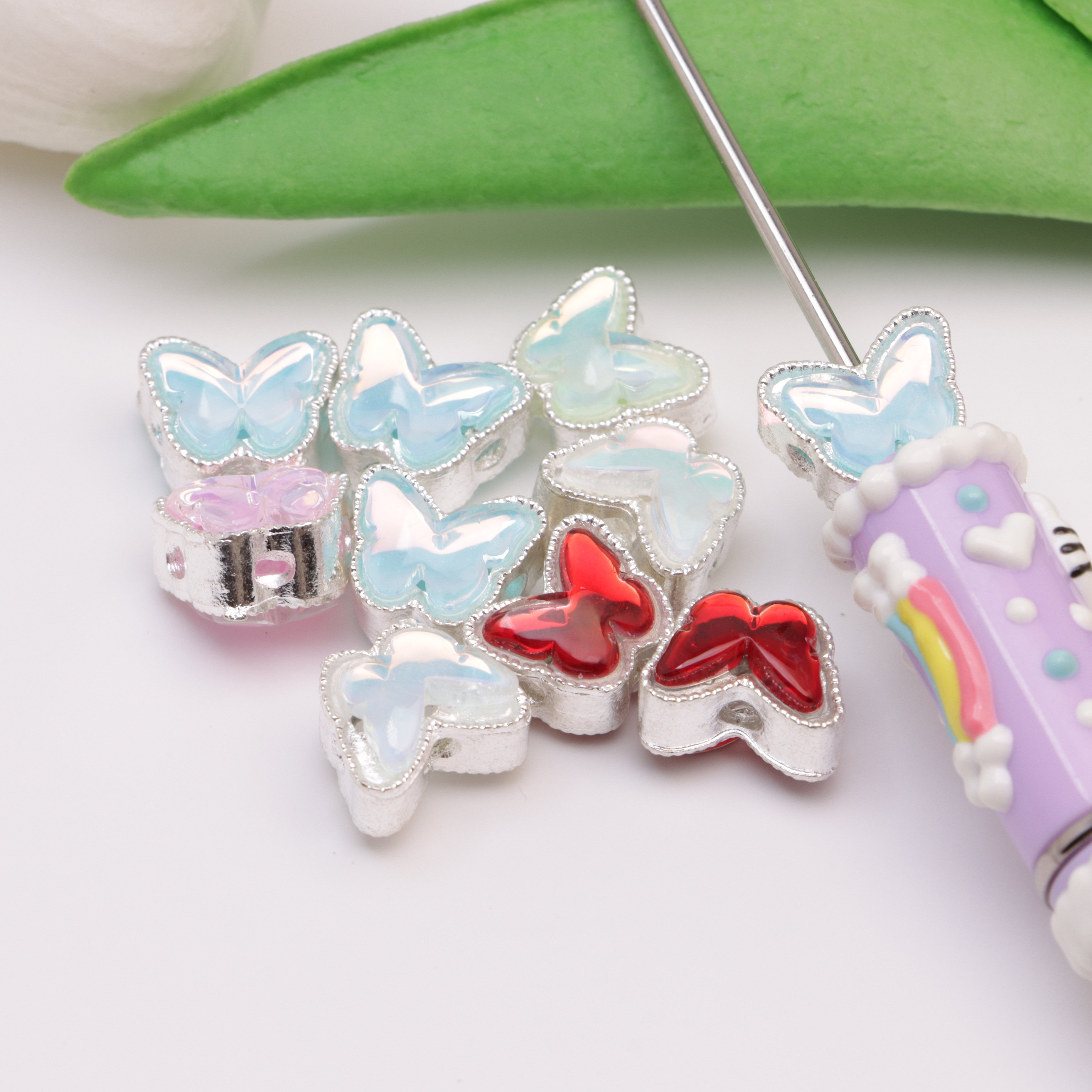FS3461-10.5*13mm Double-Sided Three-Dimensional Butterfly Four-Pass Beads
