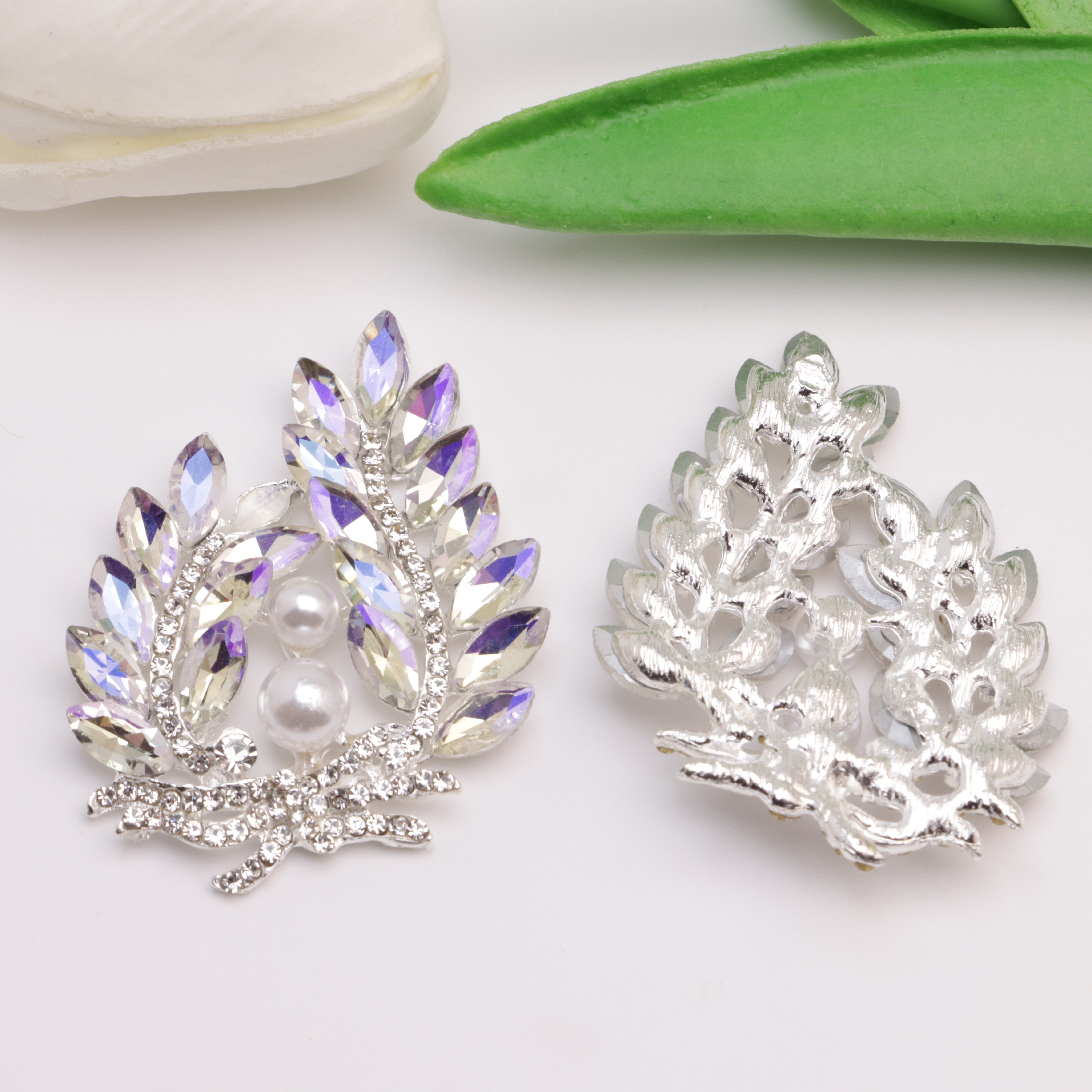 FS4542- Feather Horse Costume Alloy Charms Alloy Patches