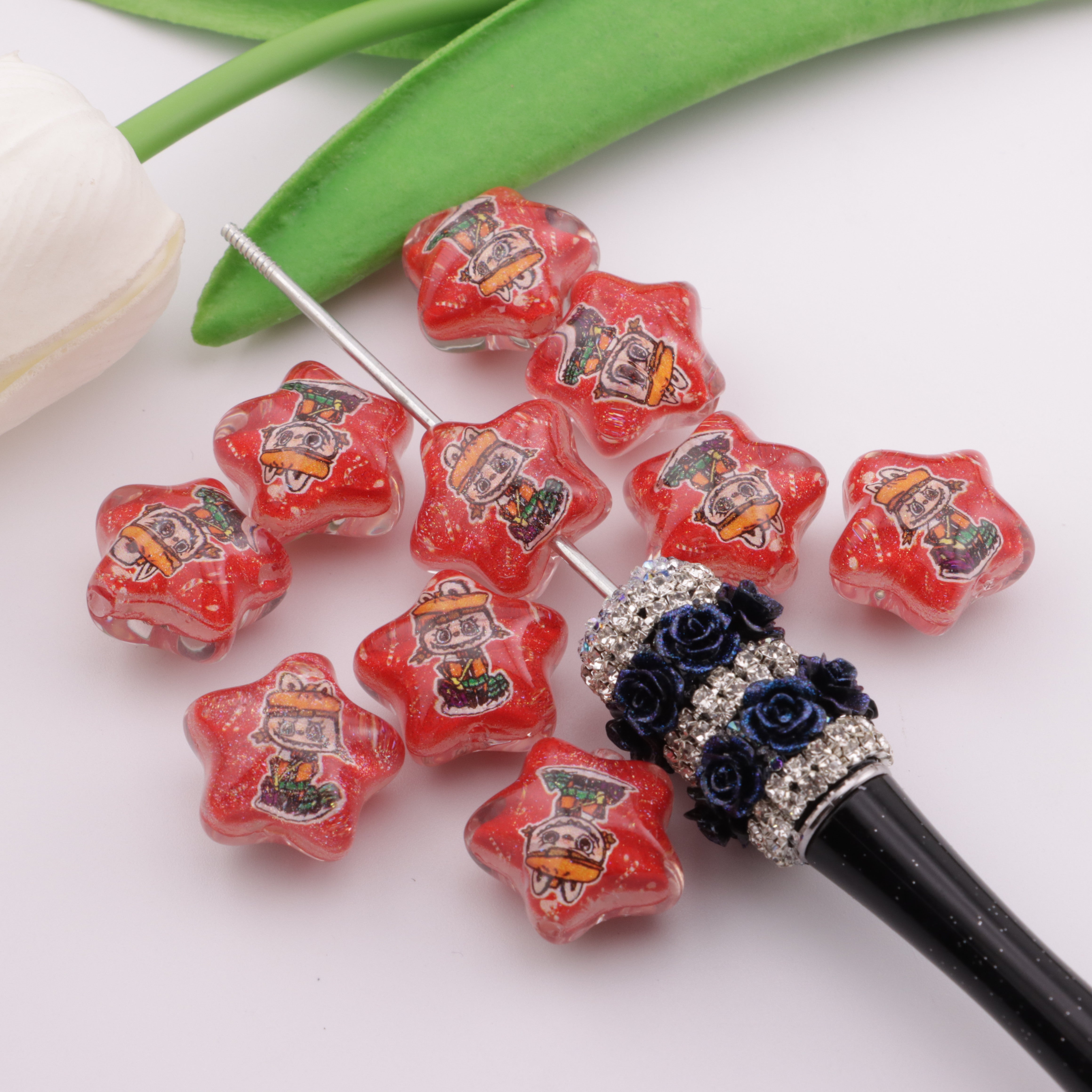 FS3382-20mm Star Labubu Oil Painting Beads