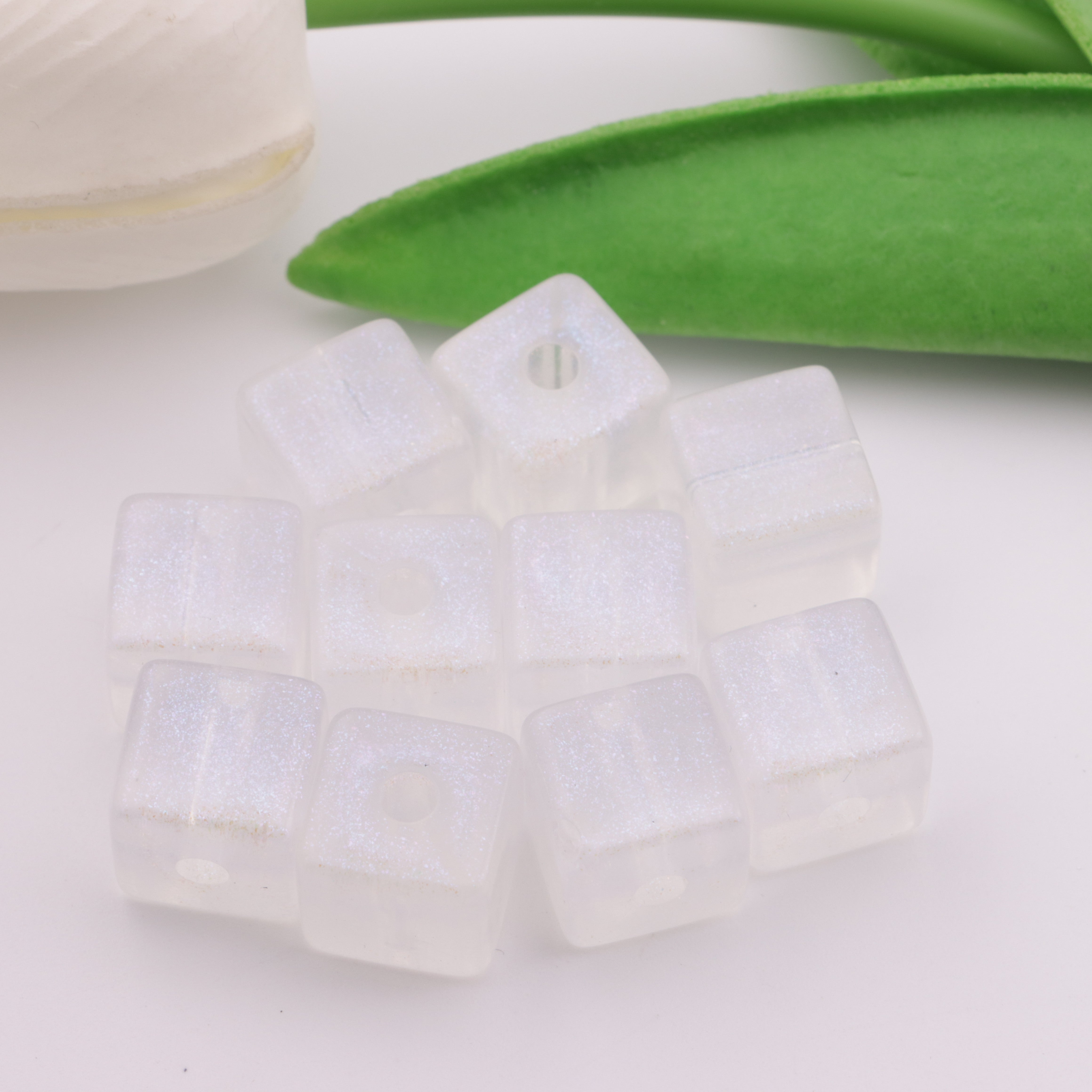 FS3825- 12✕12mm Thin Glitter Transparent Acrylic Cubes