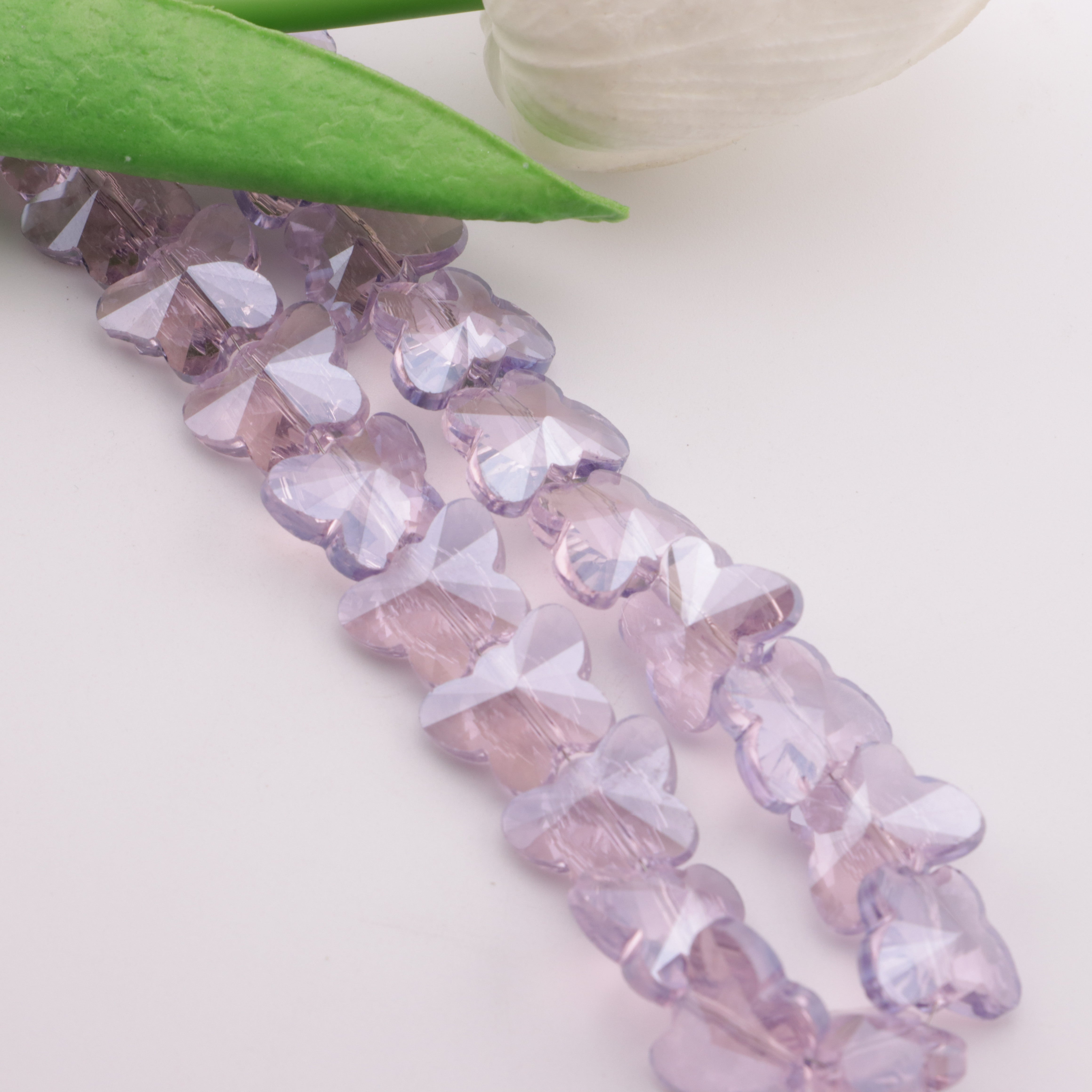 FS4580- 12*15mm 59-60PCS/Strand Special Color Butterfly Glass Beads