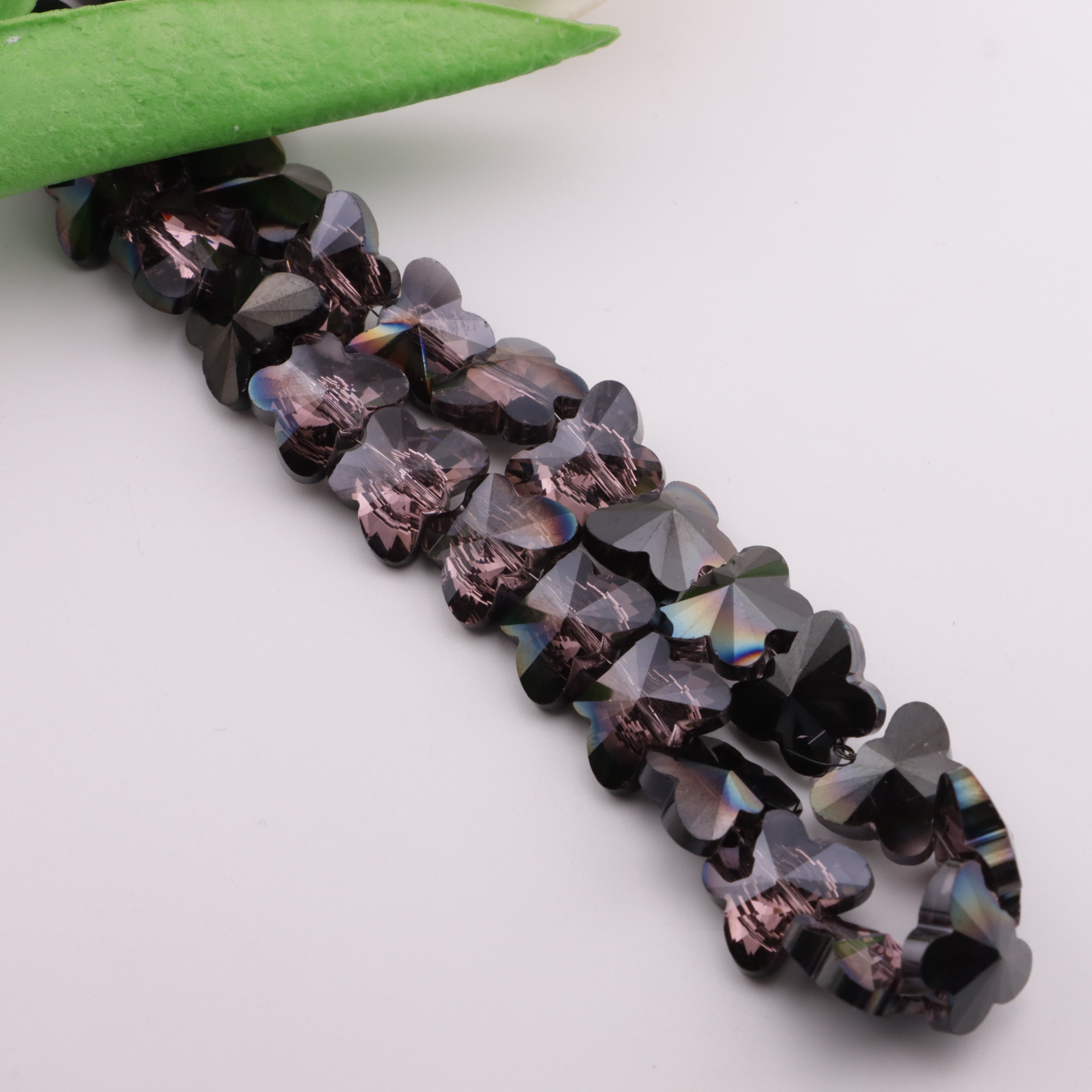 FS4580- 12*15mm 59-60PCS/Strand Special Color Butterfly Glass Beads