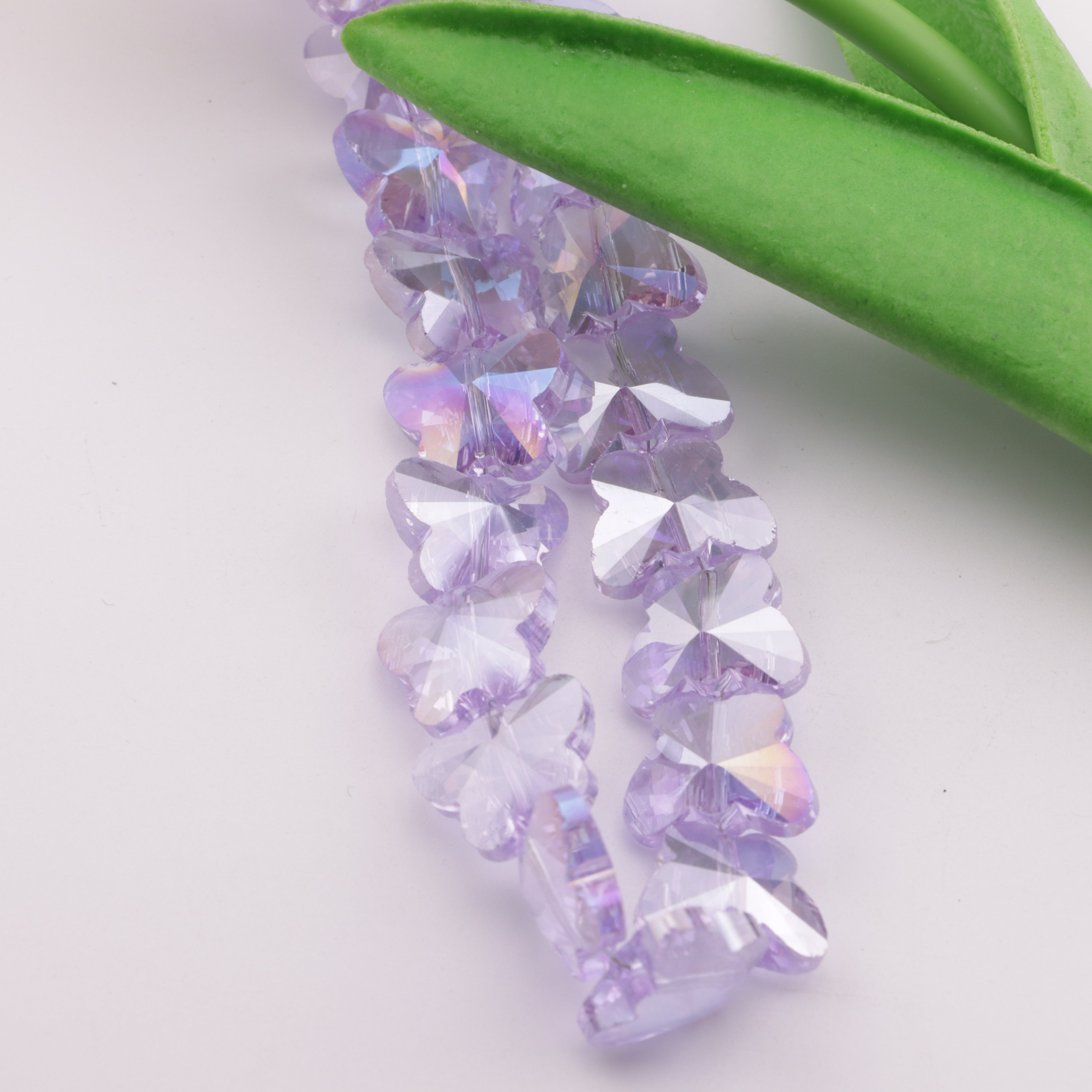 FS4580- 12*15mm 59-60PCS/Strand Special Color Butterfly Glass Beads