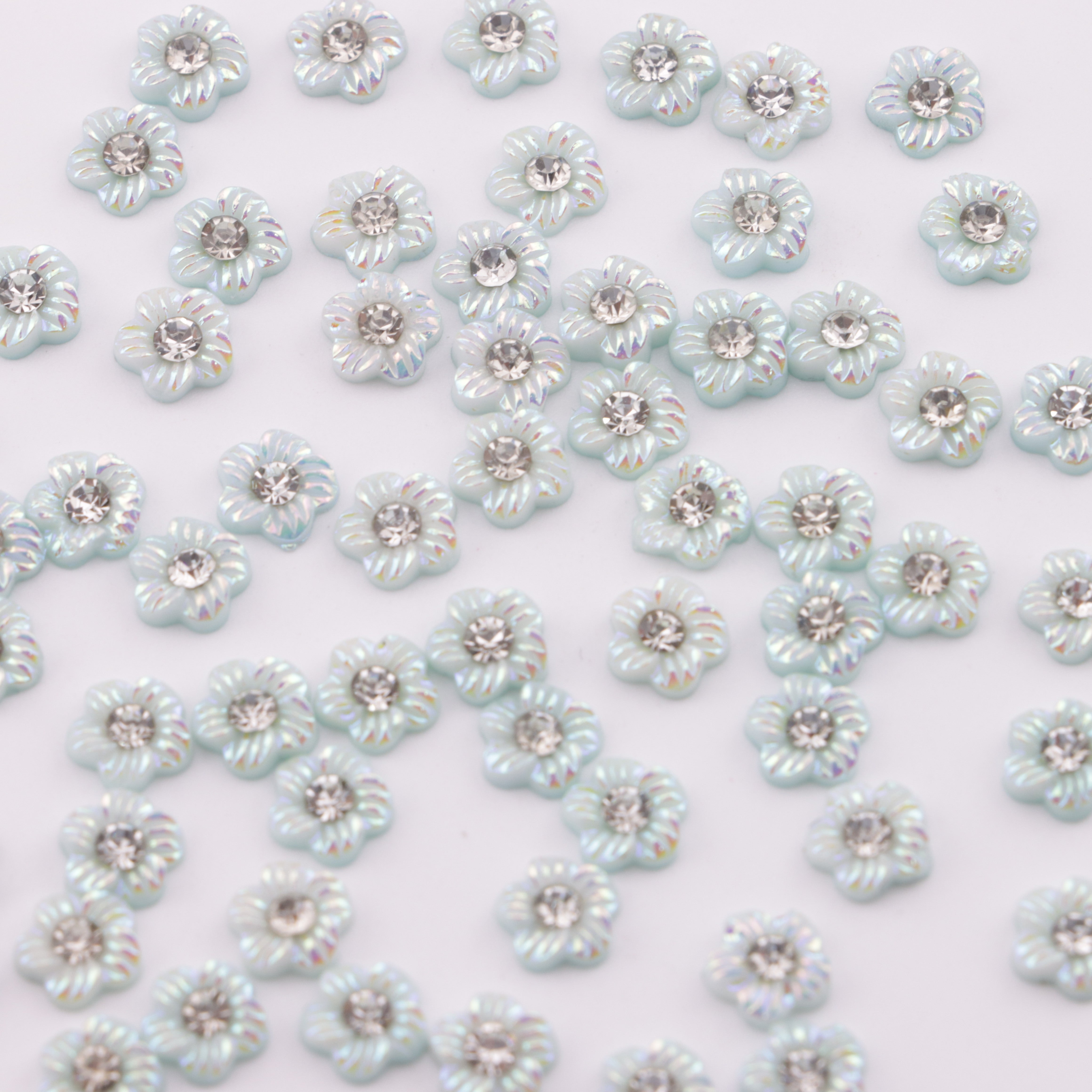 FS5679- 6mm Uv 5-Petal Small Flower Charms With Diamonds