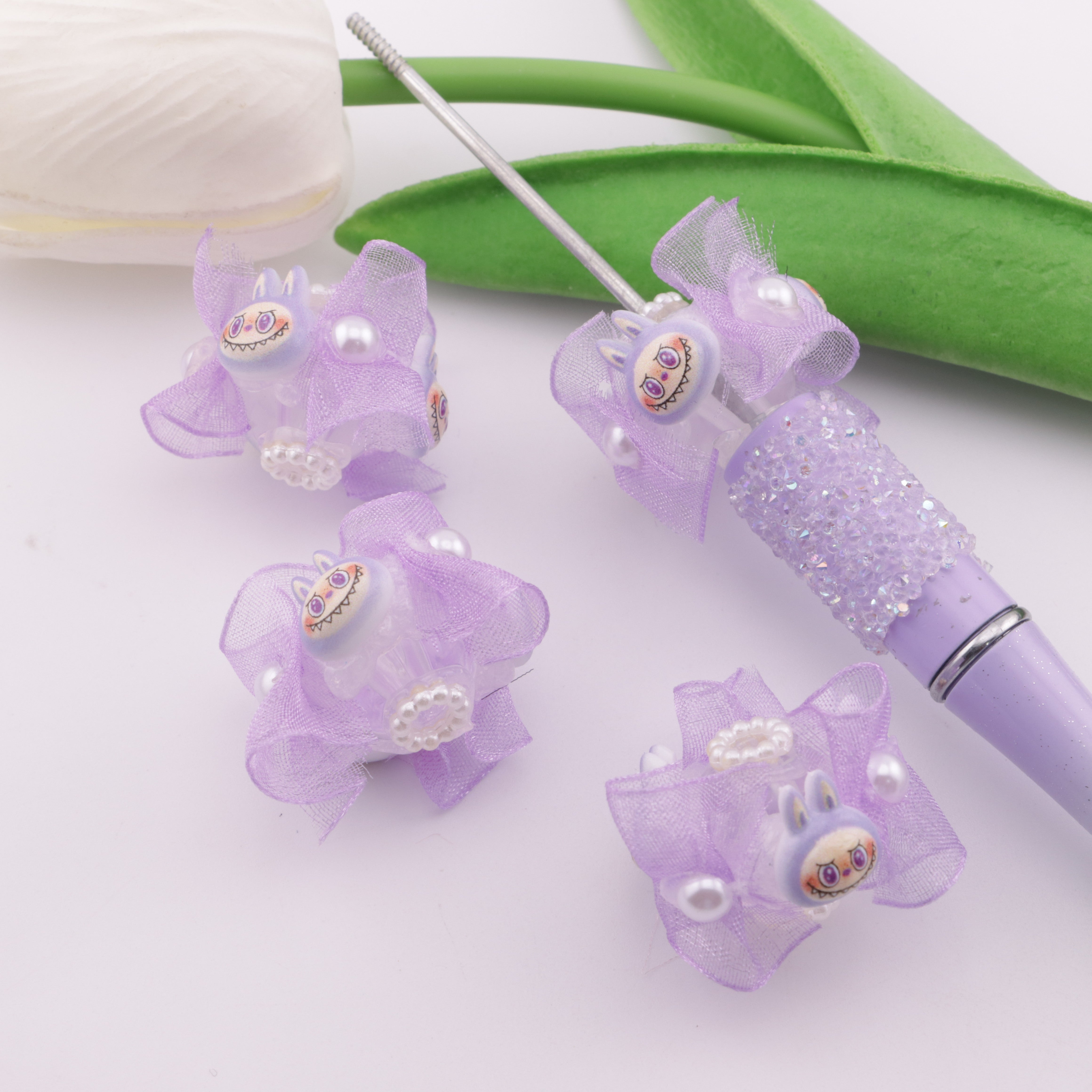 FS5719- Labubu Glow-in-the-Dark Hand-Painted Beads