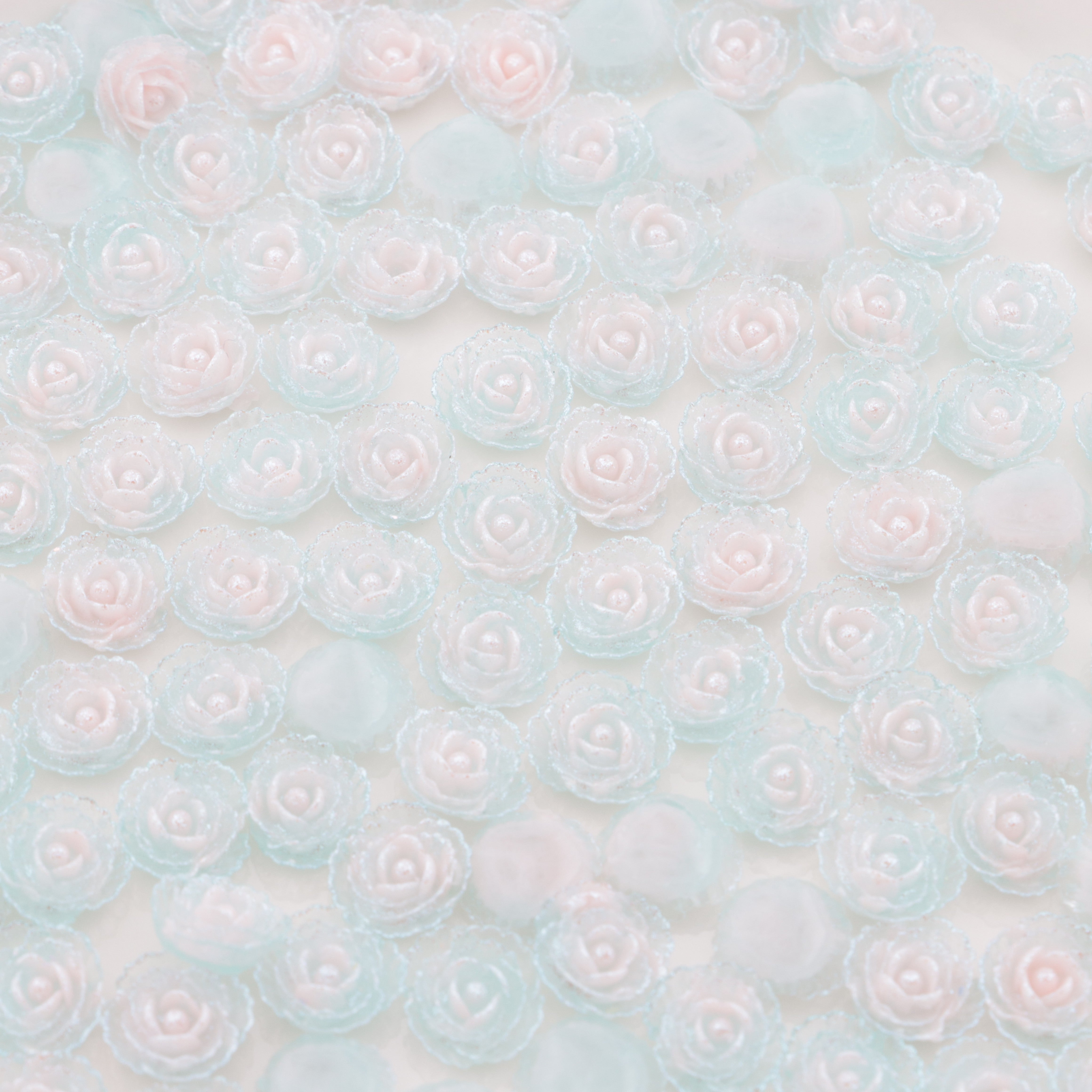 FS5468- 9mm Flower Charms Small Flower Patches Luminous Glow-in-the-Dark