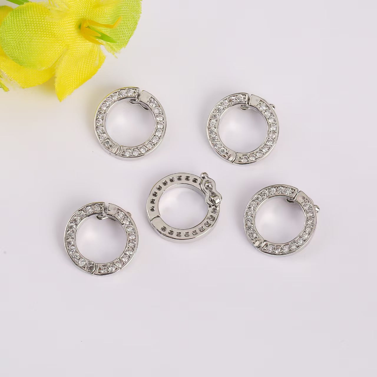 FS2115- 25mm Round Diamonds Keyring Rhinestone Round Keychain
