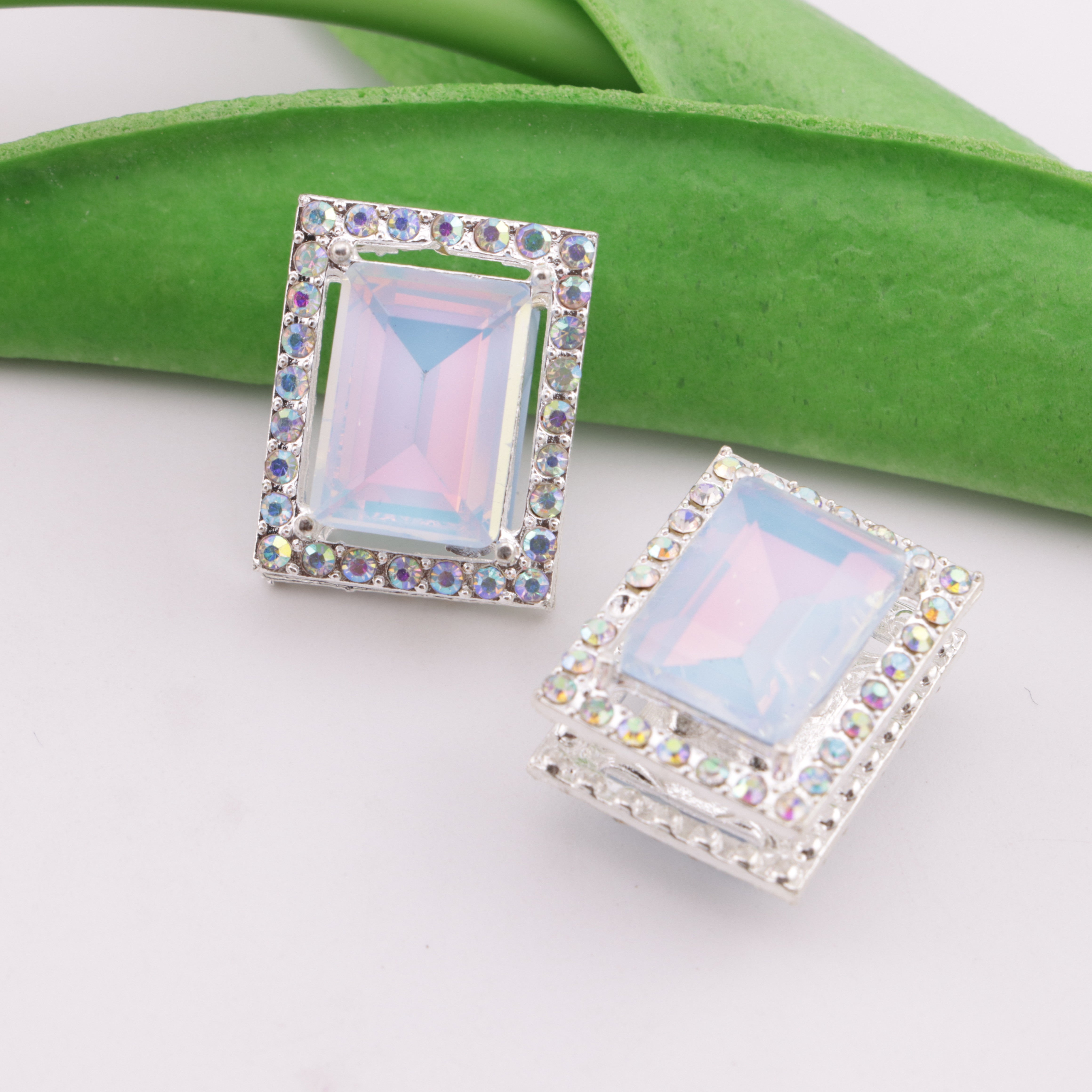 FS6331- Rectangular Four-way Alloy Beads Zoe's DIY Shop