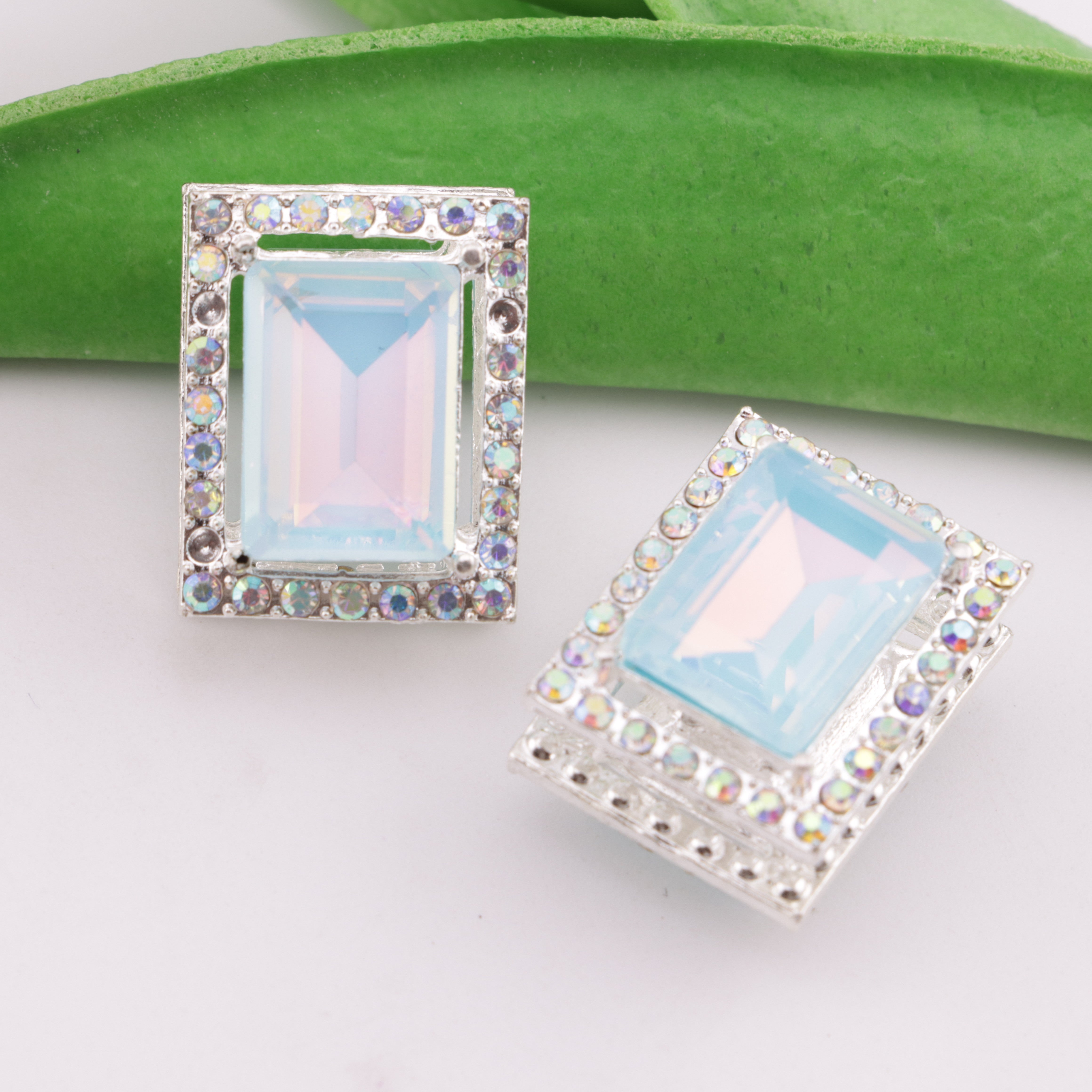 FS6331- Rectangular Four-way Alloy Beads Zoe's DIY Shop