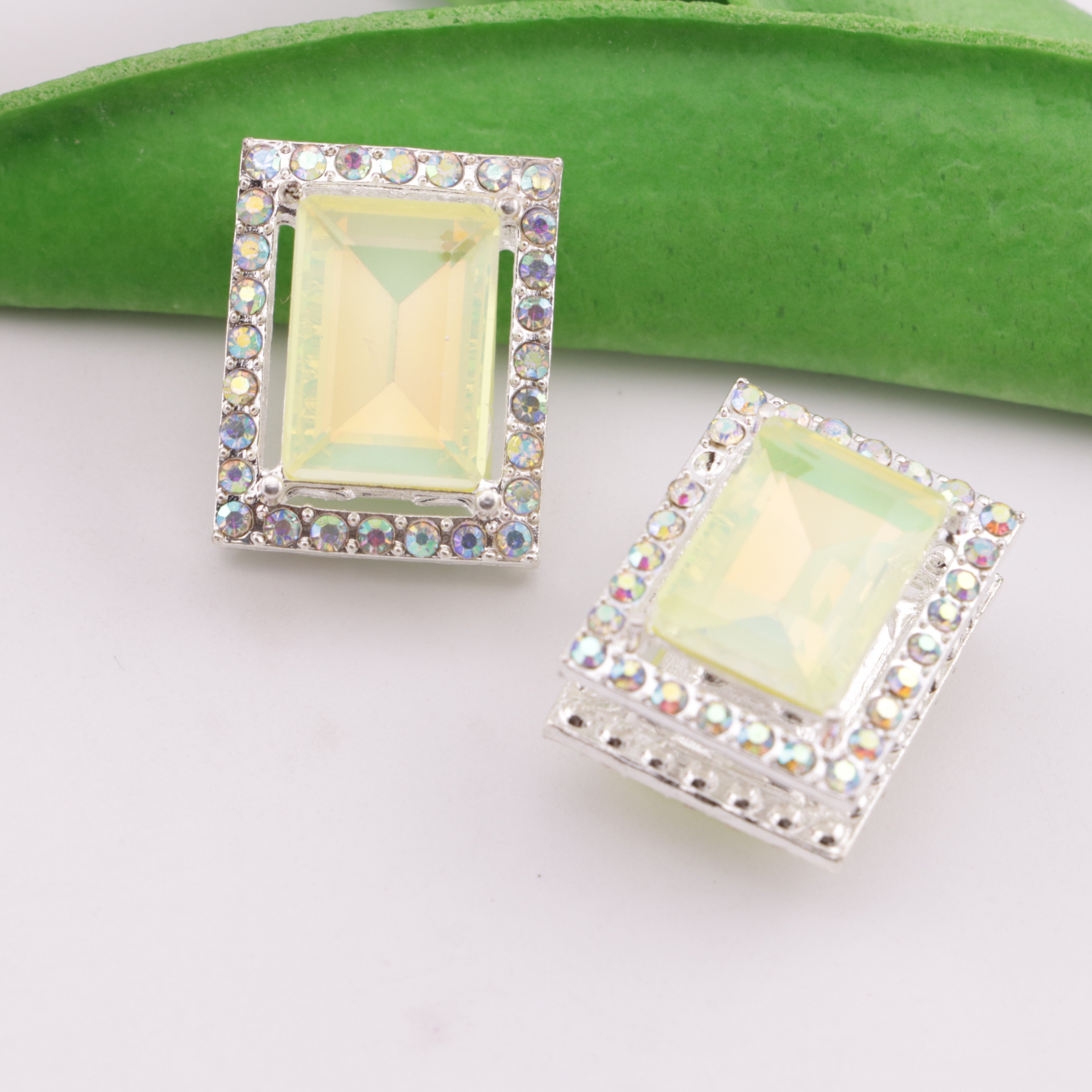 FS6331- Rectangular Four-way Alloy Beads Zoe's DIY Shop