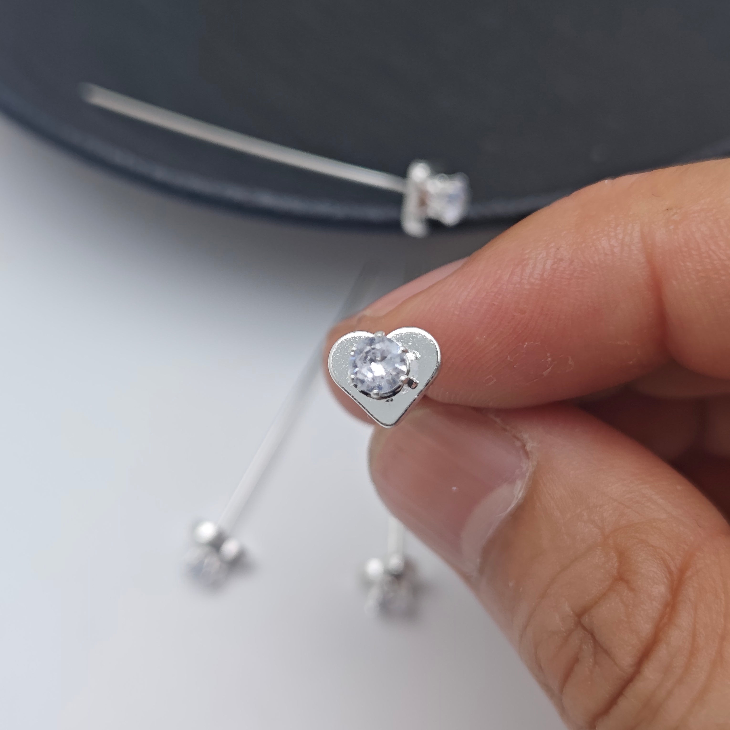 FS4916- 40mm Heart Pin With Zircon Diamonds