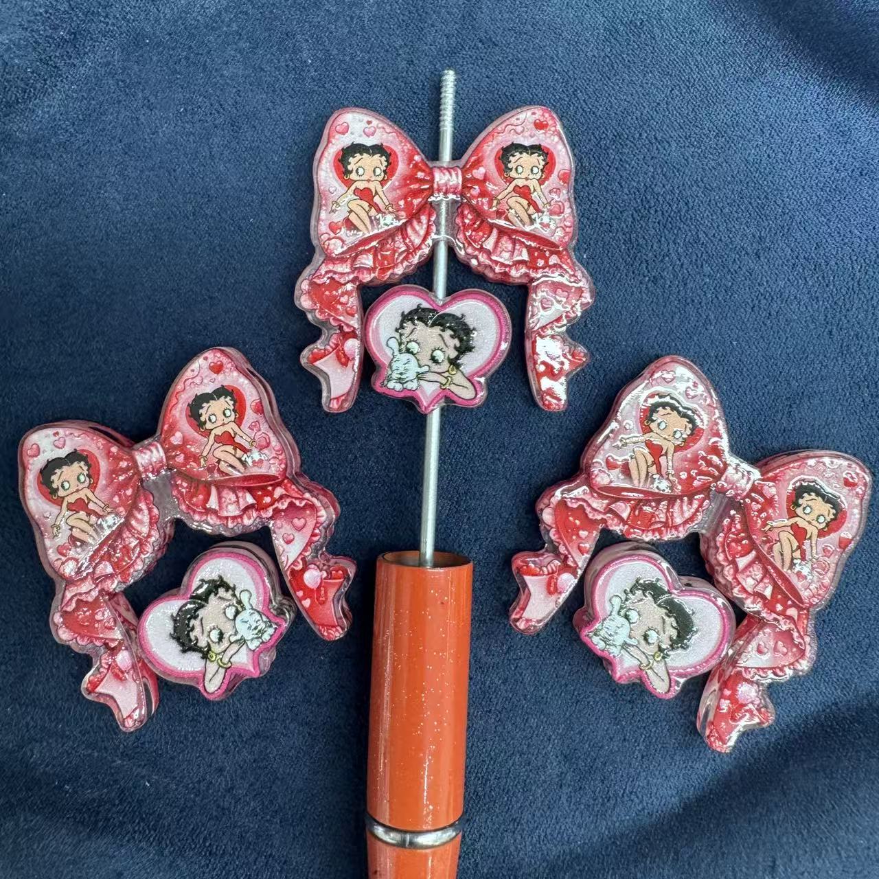 Betty Boop Acrylic Bow Beads