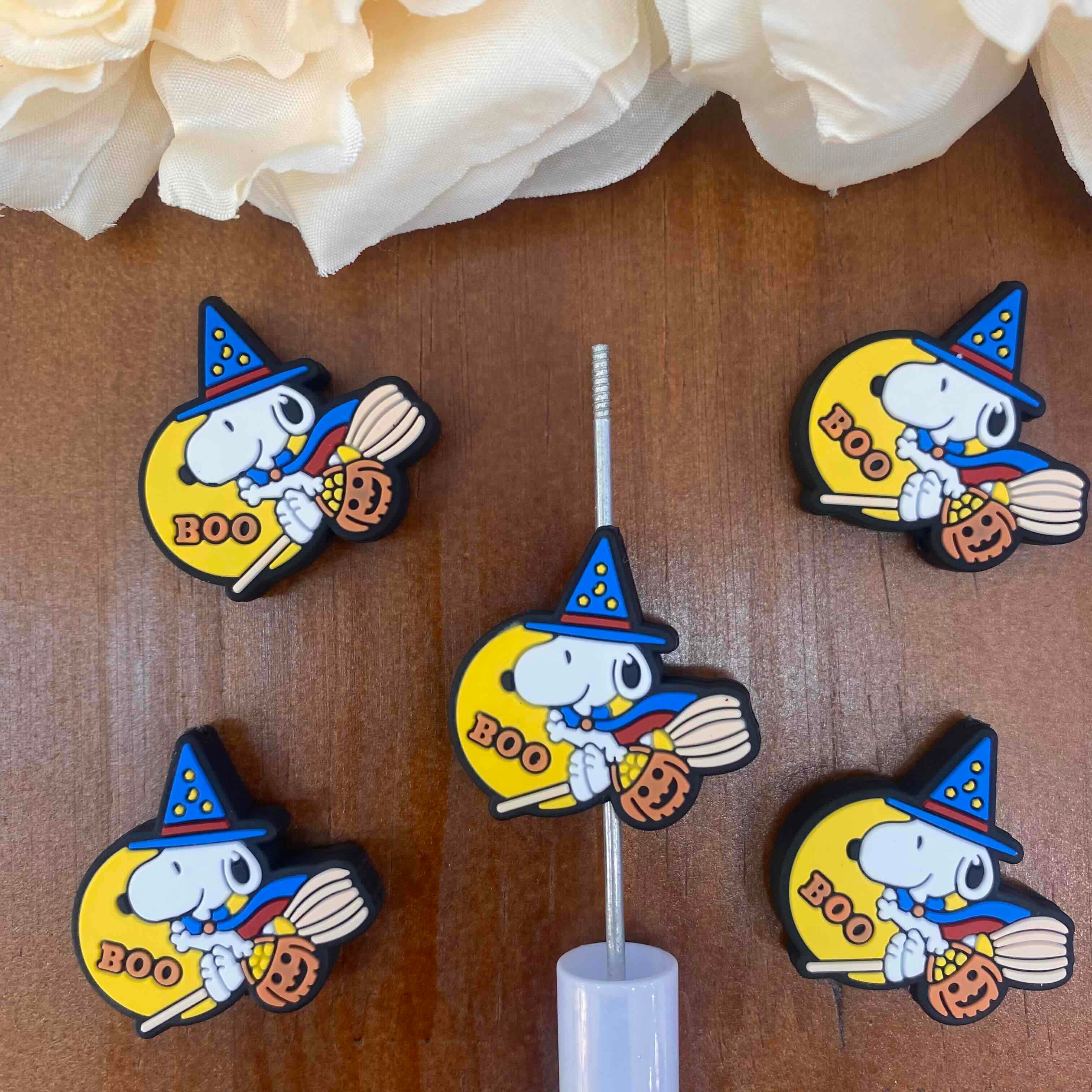 FS20445-Snoopy Flat Silicone Focal Beads