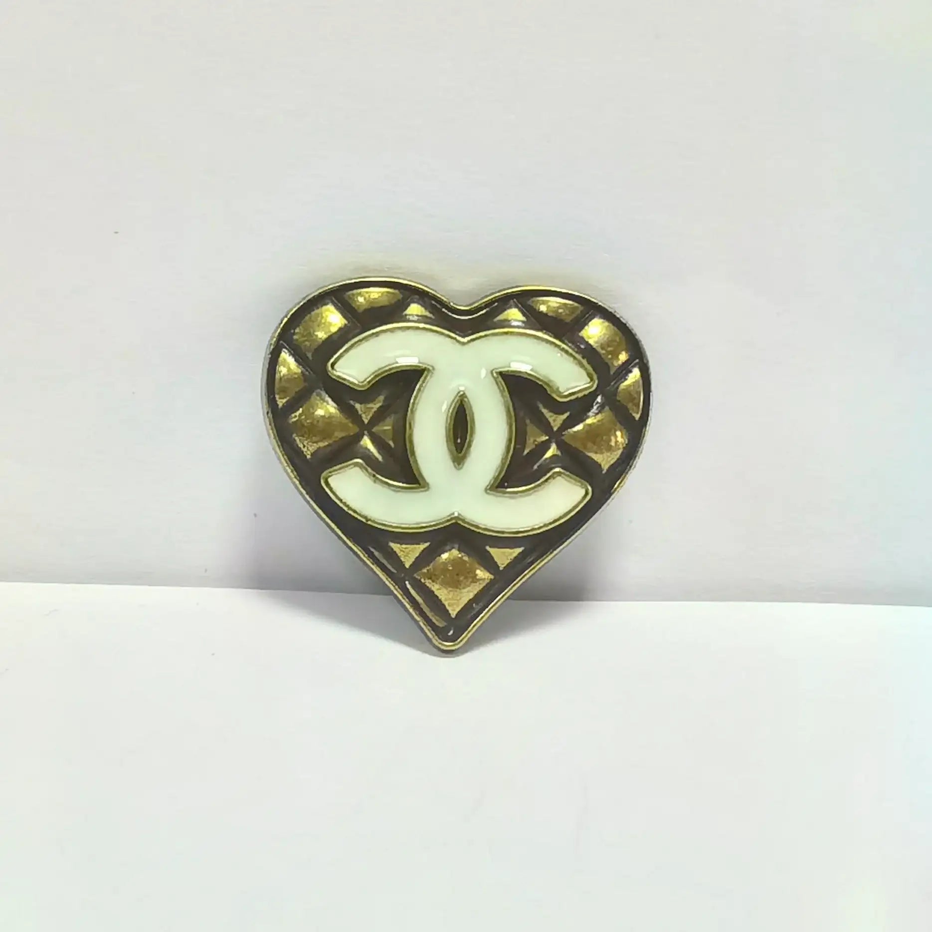 FS3069-About 24×26mm Metal Patch As Picture Shows