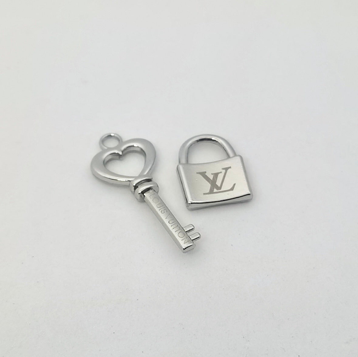 FS4471-Metal Locks And Metal Patch As Picture Shows