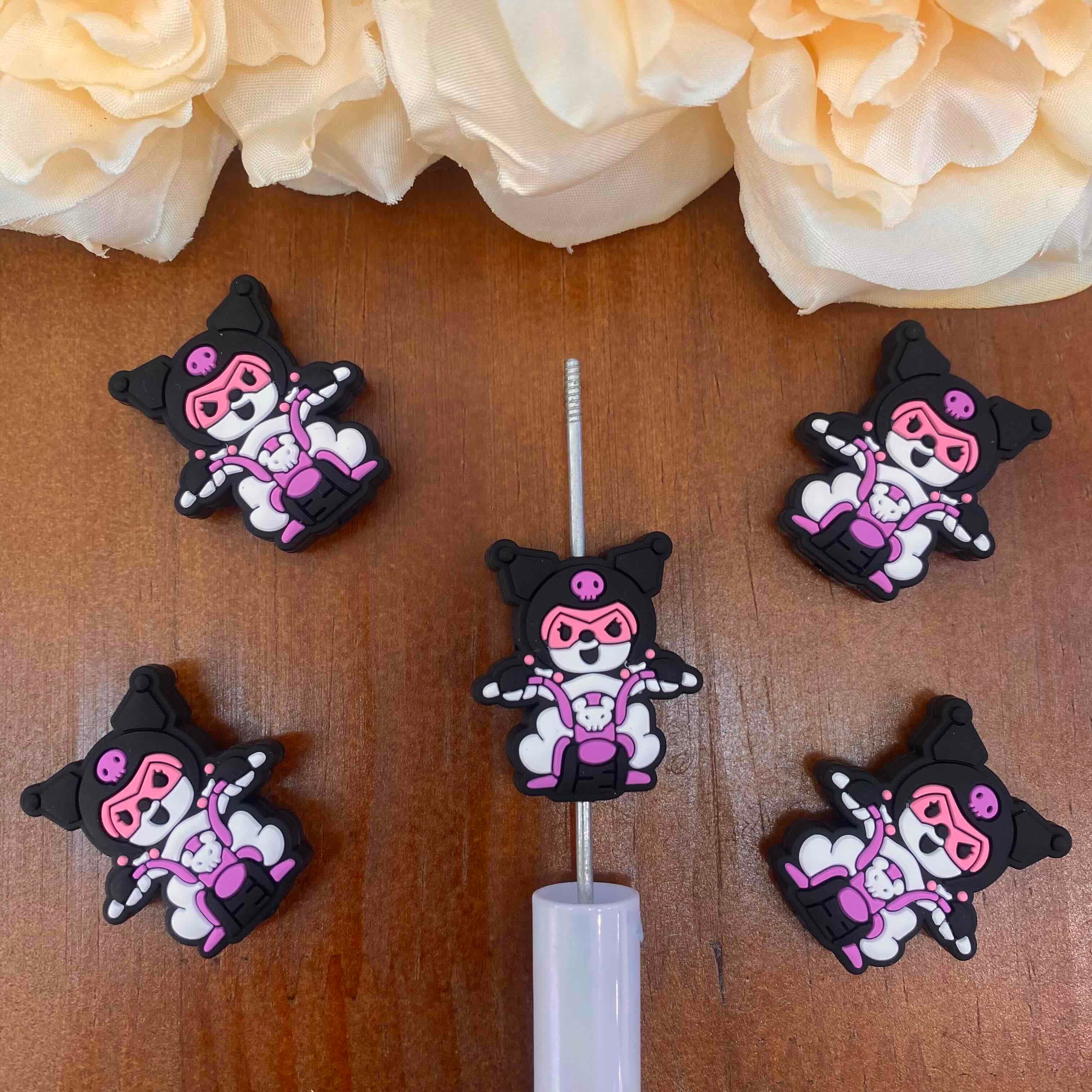 FS20489-Kuromi Flat Silicone Focal Beads