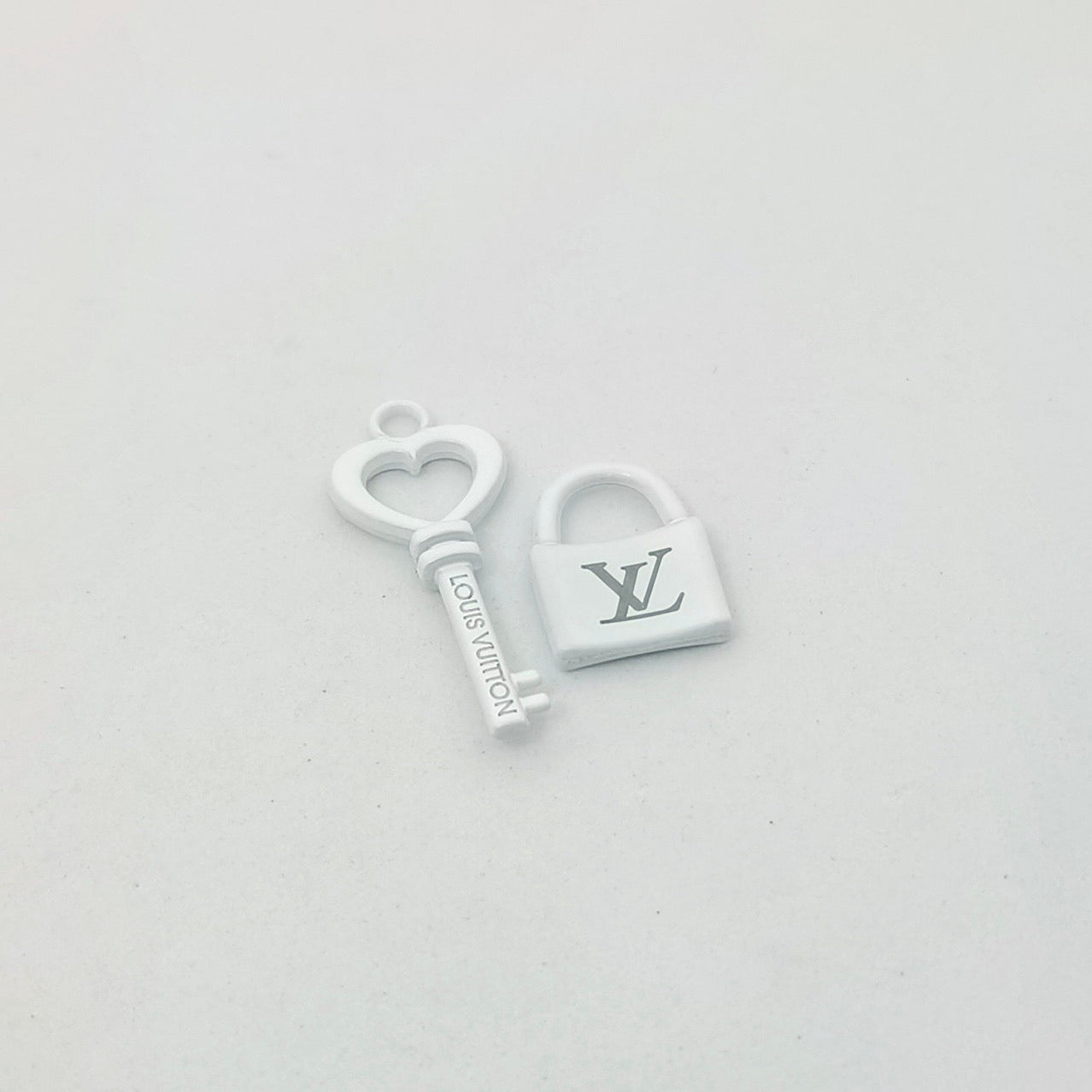 FS4471-Metal Locks And Metal Patch As Picture Shows