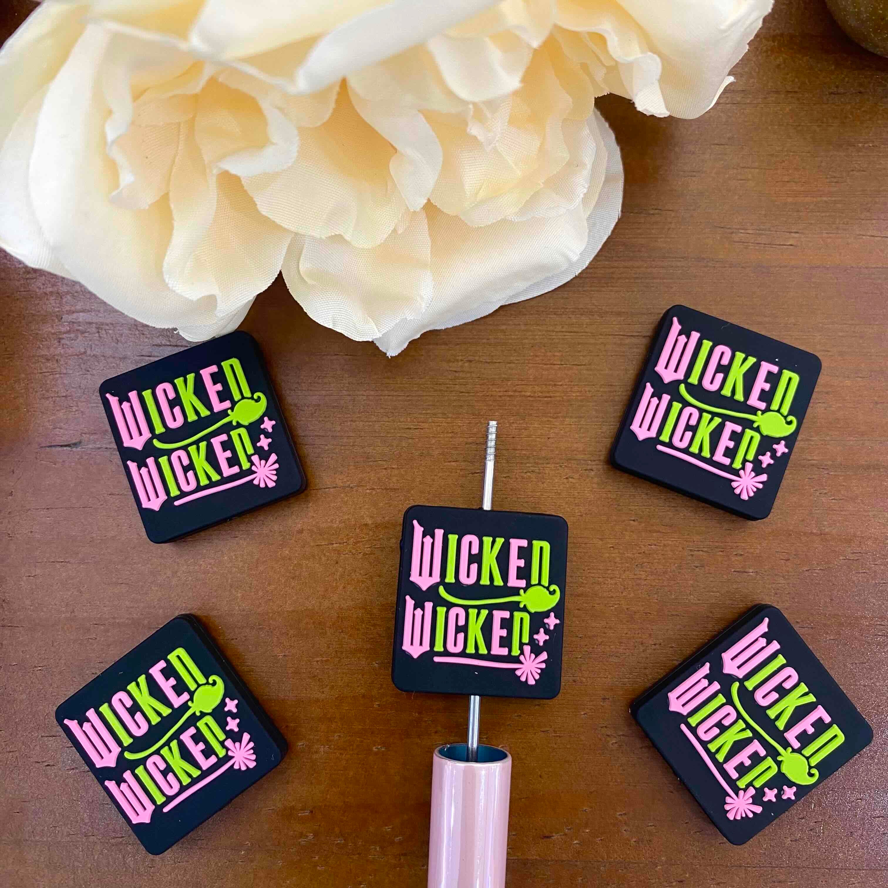 FS20156-Wicked Wivked Phrase Flat Silicone Focal Beads