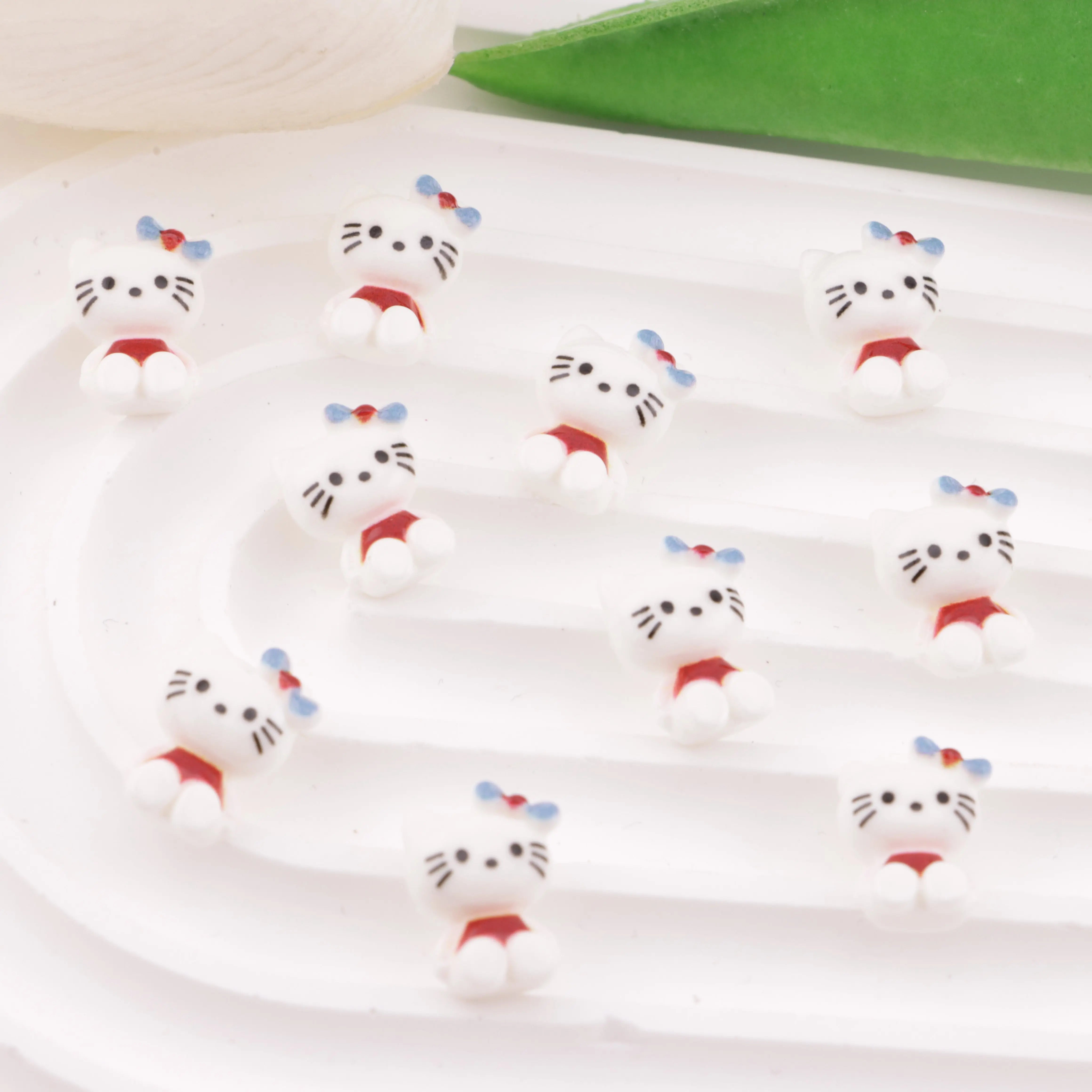 FS6311-10×14mm Hk Set Down Charms Sitting Kitty Patches - Zoe DIY Wholesale