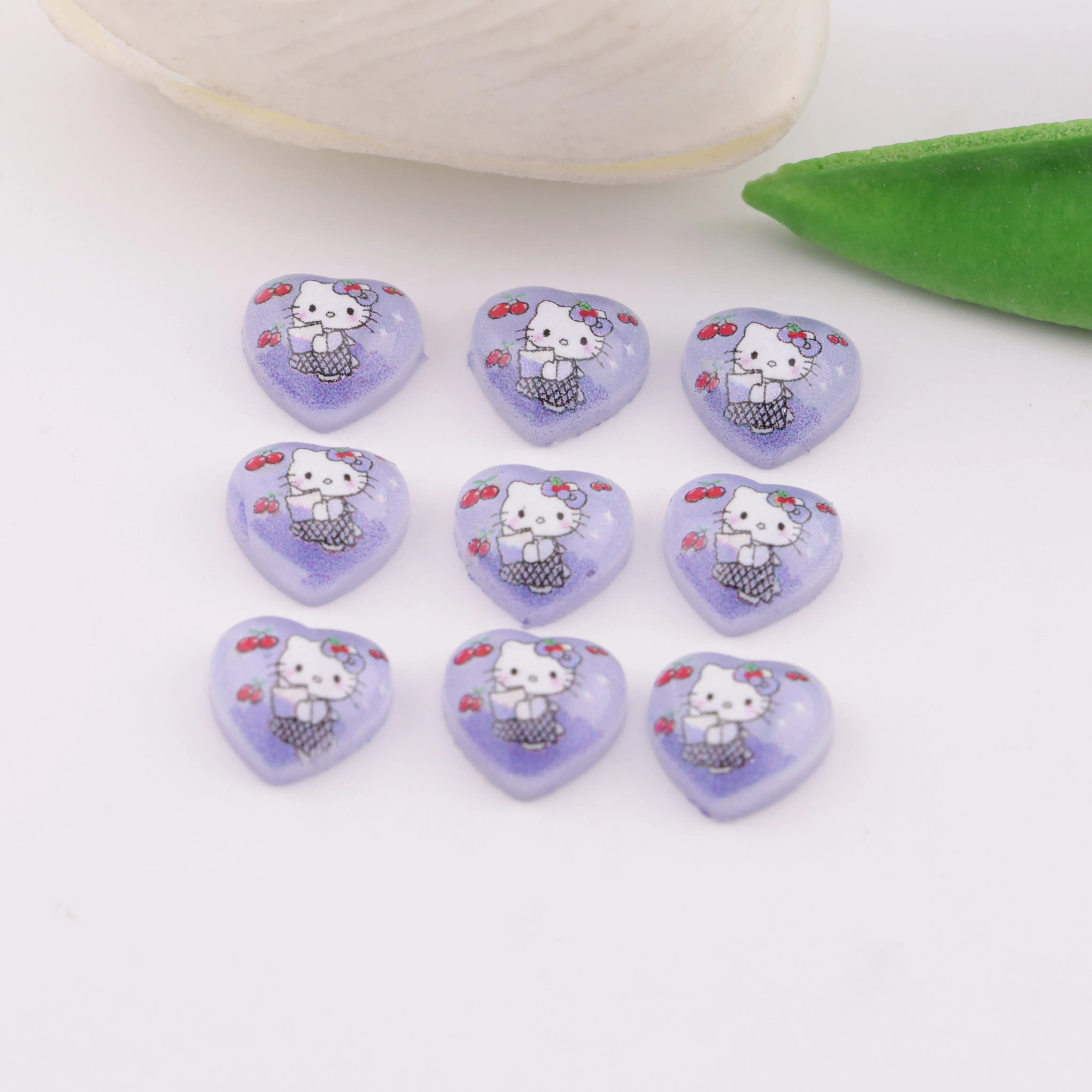 FS6285-10mm Hk Heart Charms Heart-Shaped Kitty Patches - Zoe DIY Wholesale