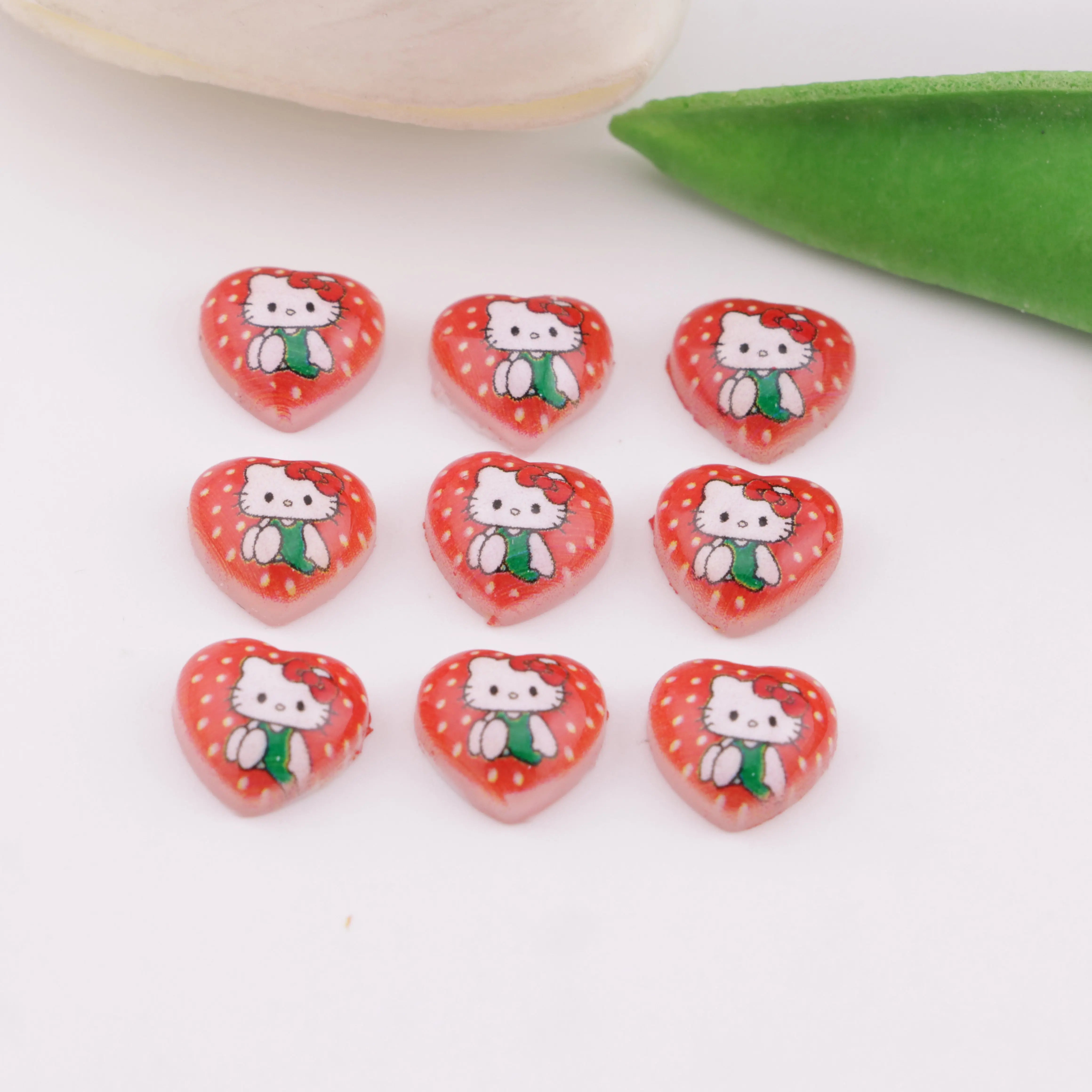 FS6285-10mm Hk Heart Charms Heart-Shaped Kitty Patches - Zoe DIY Wholesale