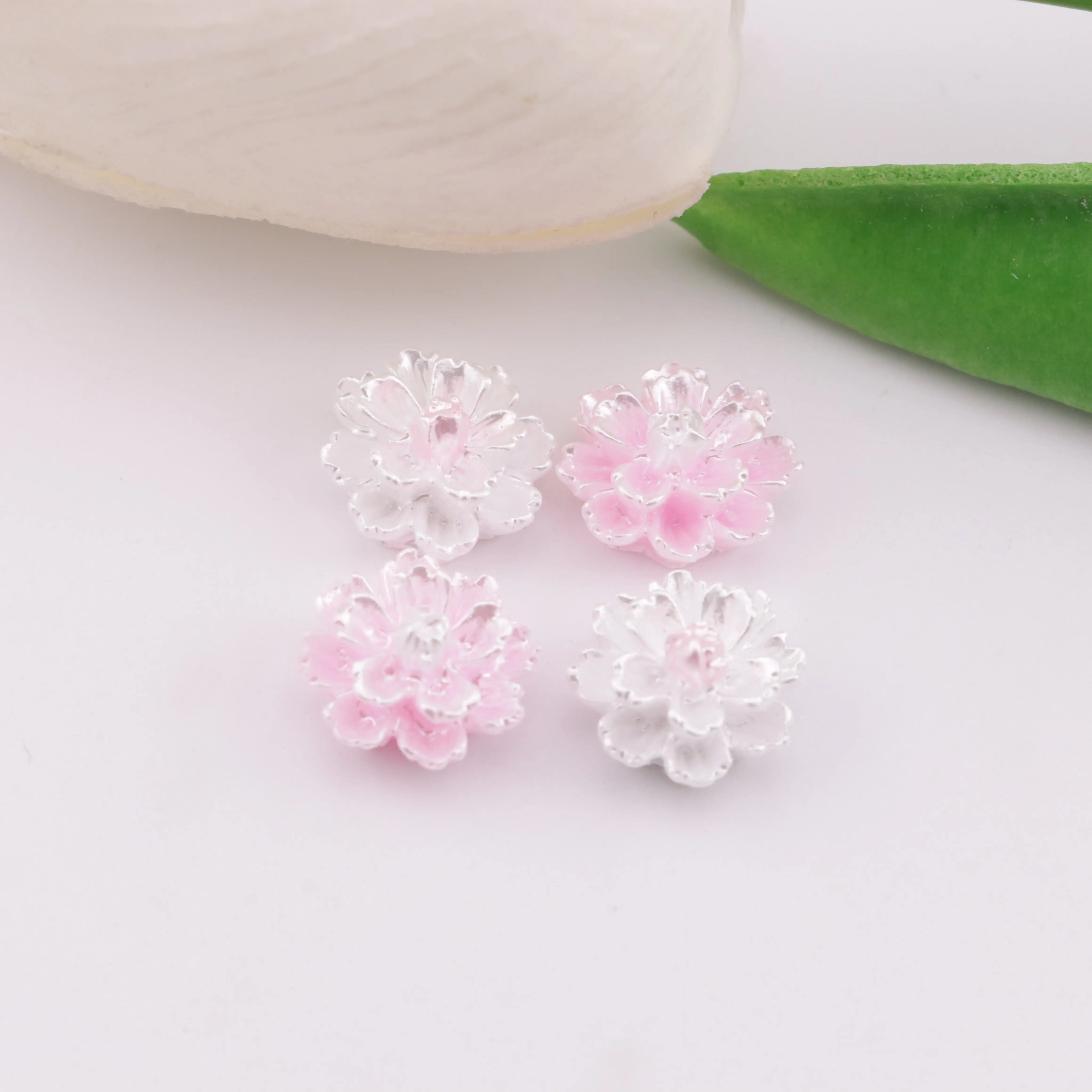 12mm Luminous Hibiscus Flower Charms Glow-In-The-Dark Hibiscus Flower Patches For DIY project Zoe's DIY Shop