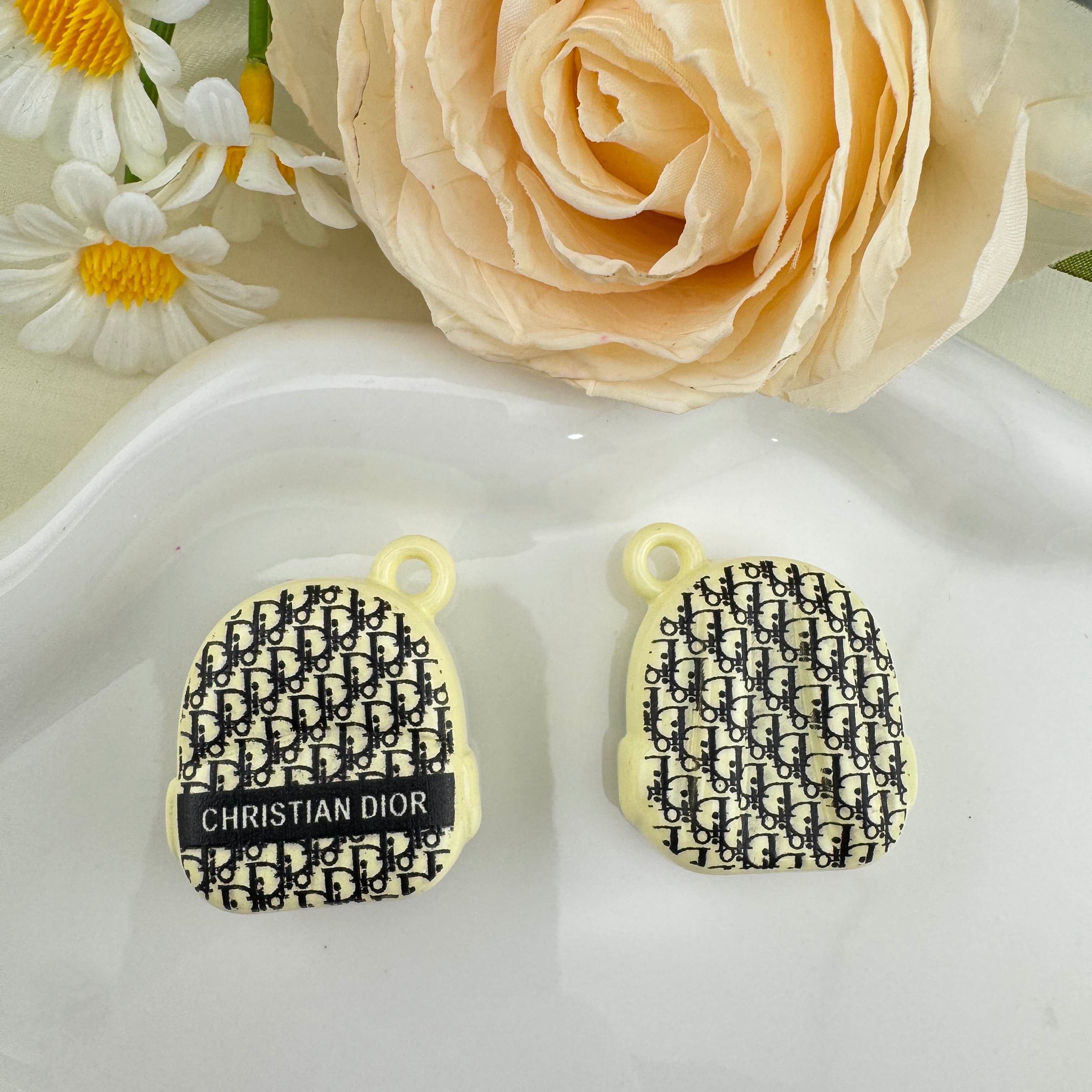 FS6831-About 27×29mm Random Mixed 3D School Bag Acrylic Beads Fit For Beadable Pens Zoe DIY Wholesale