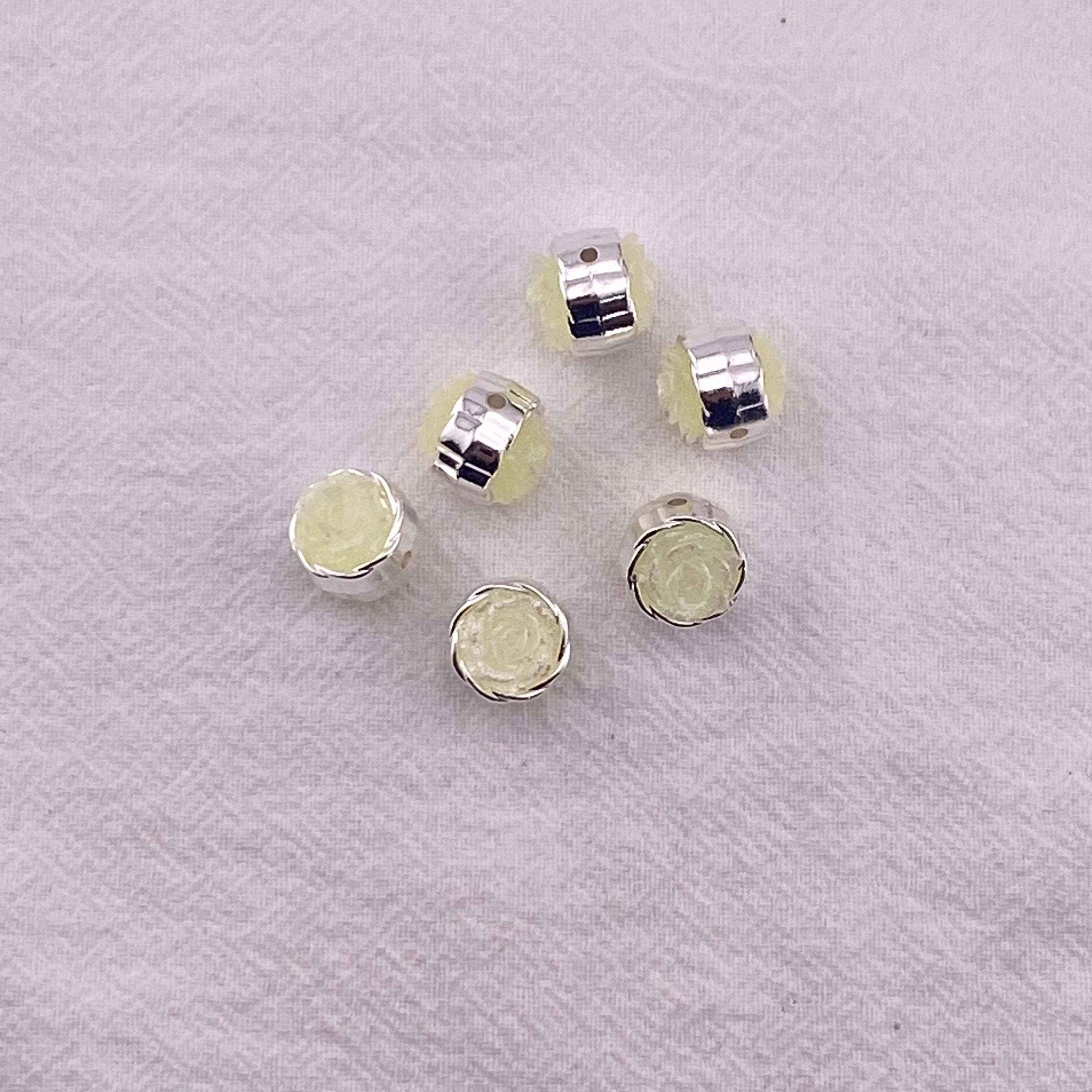 FS4384- 12mm Glow-in-the-Dark + Softened Light Soft Flower Metal Beads Zoe's DIY Shop