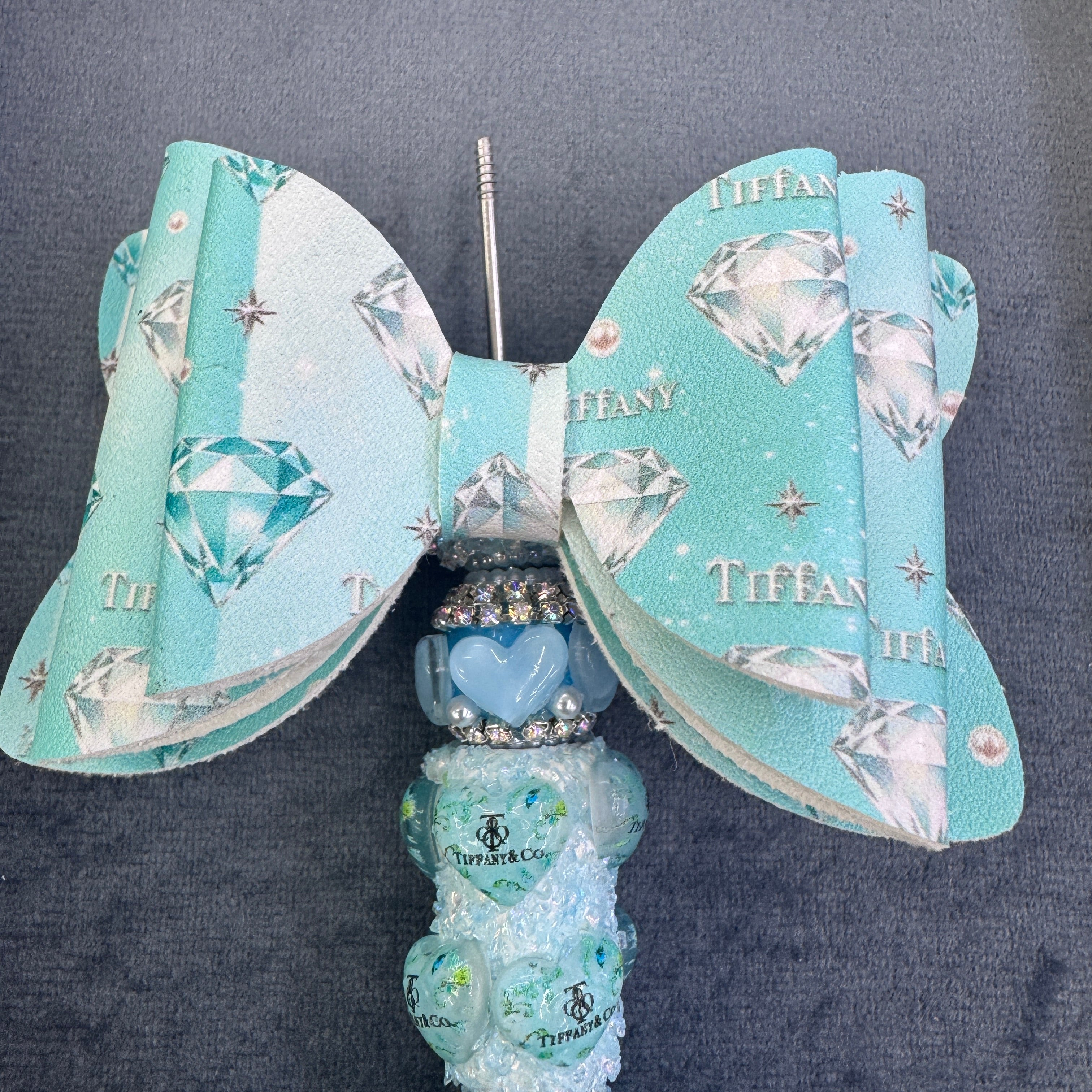 FS20233-Tiffany Sugar Bow Beads