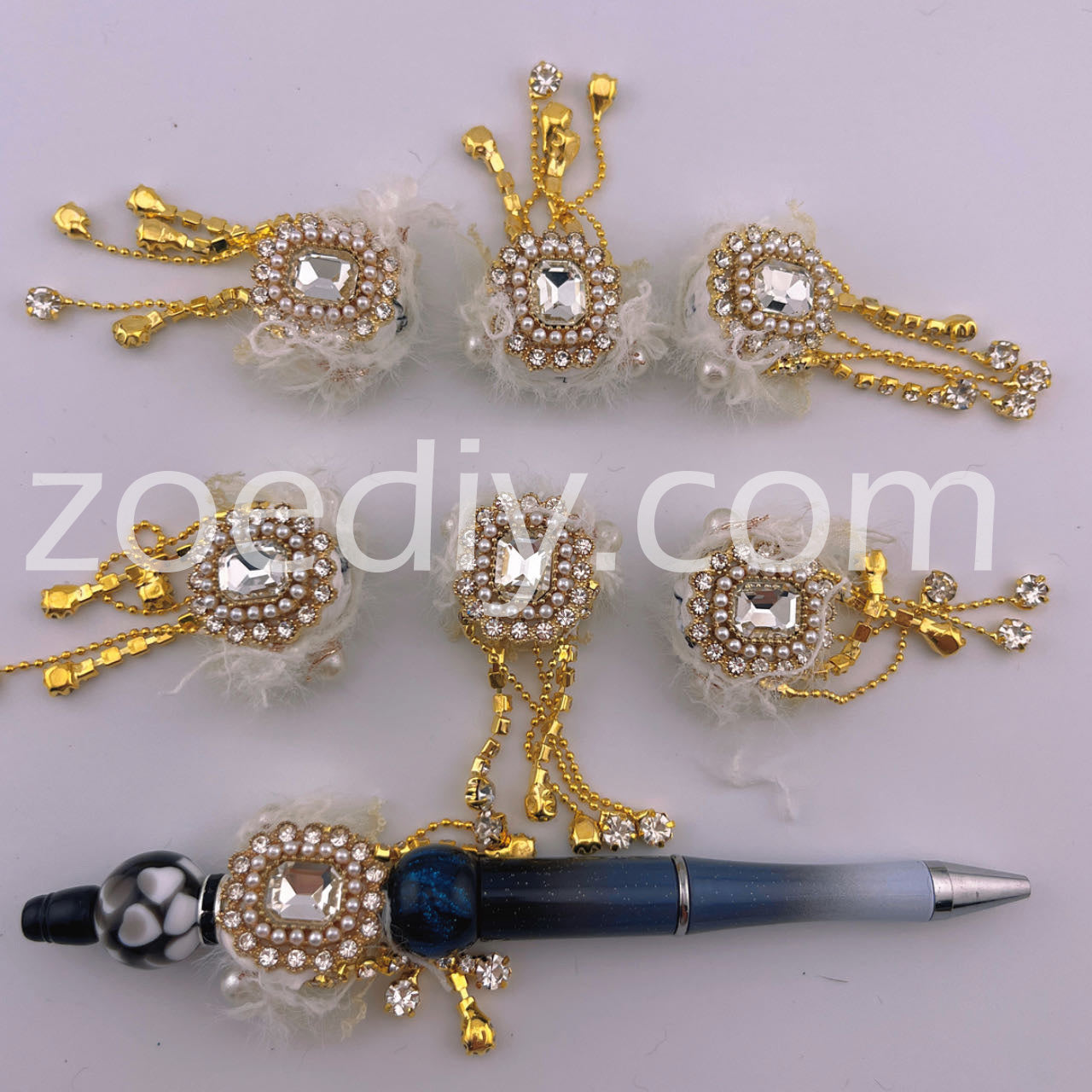 (Clearance Sale Buy One Get One )1 Piece Gold Sparkling beads