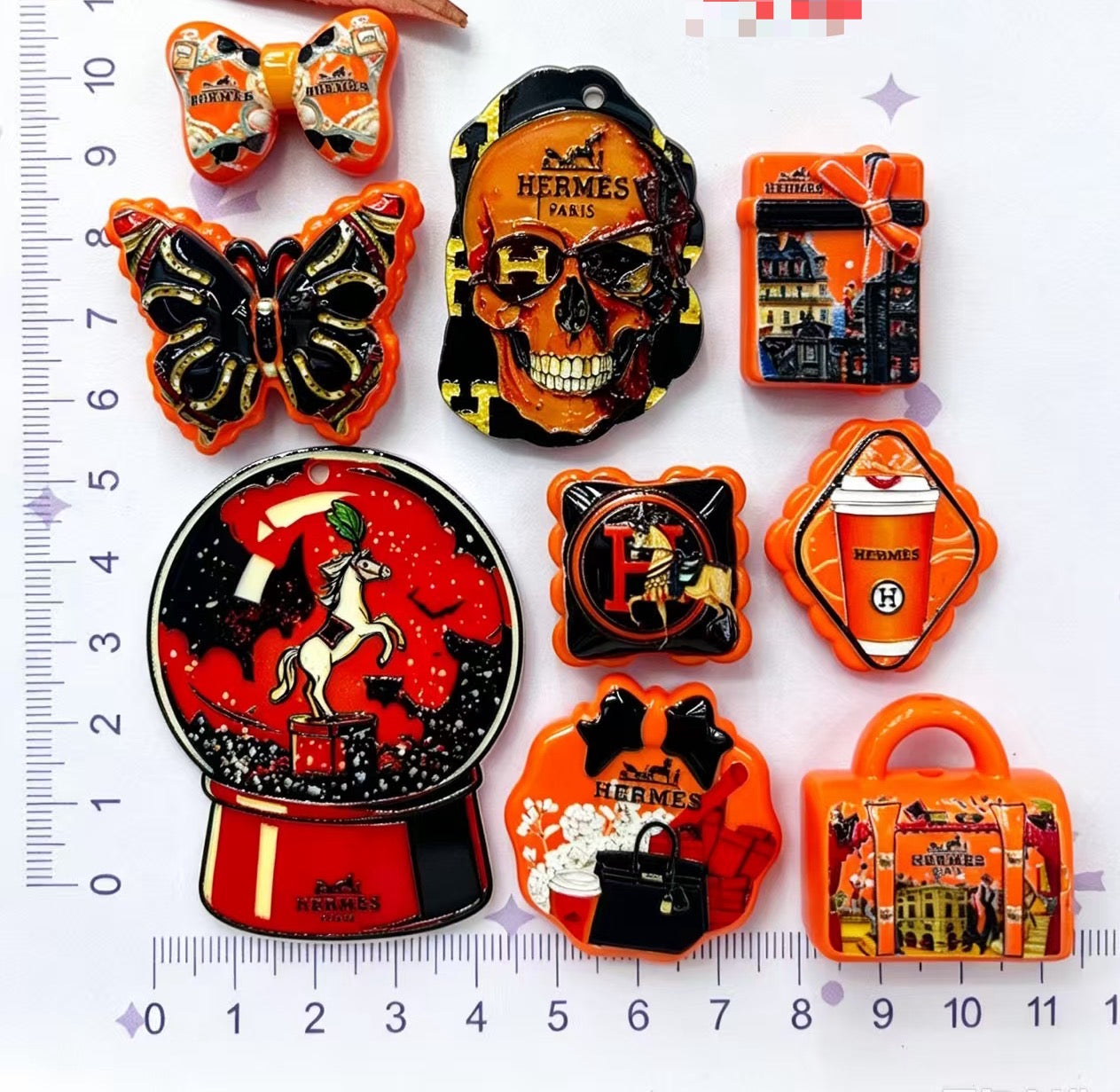 Monogram Multi‑Shape Acrylic Beads and Pendants,As Picture Shows,Random Mix