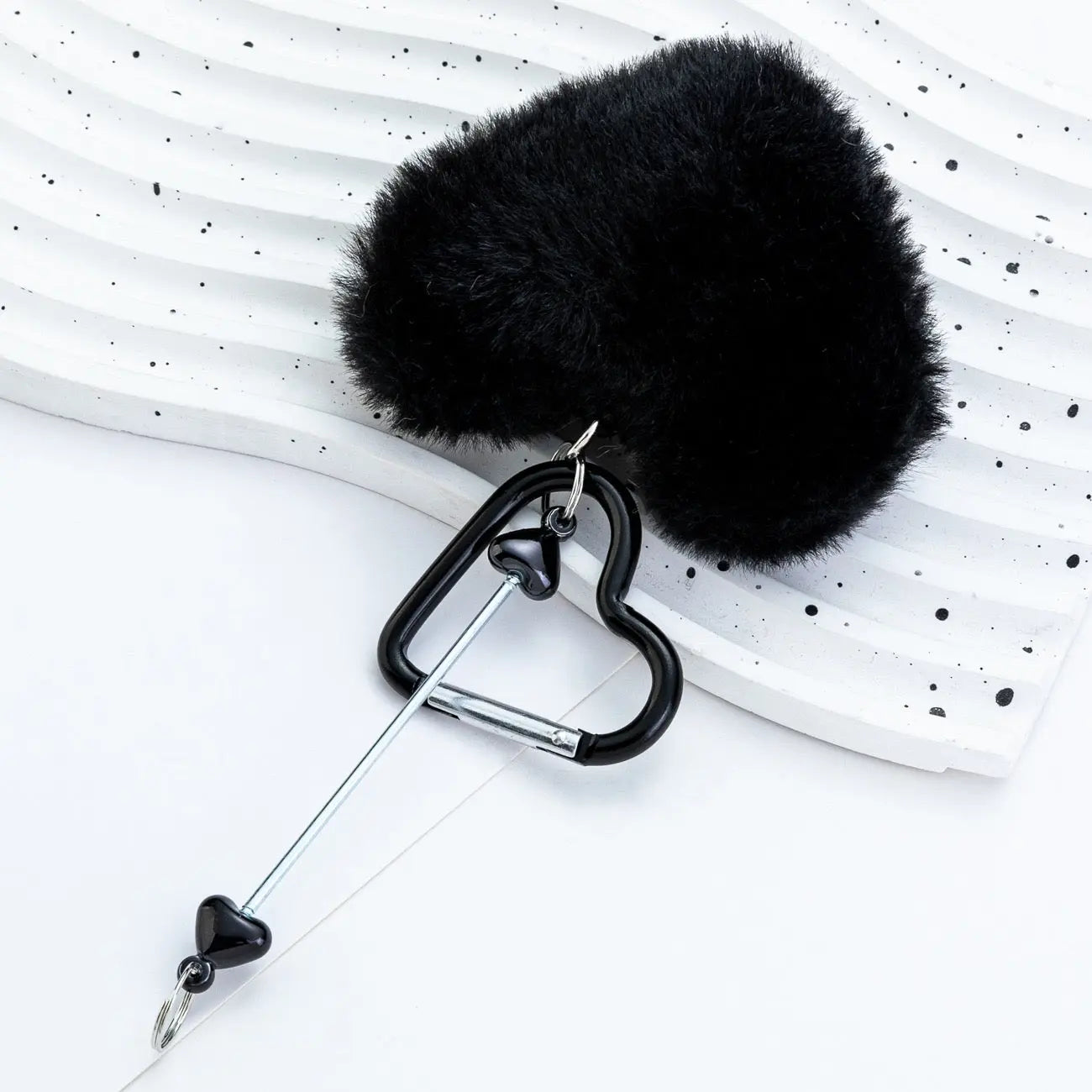 16*4.5cm Heart Plush Mountaineering Keychain Zoe's DIY Shop