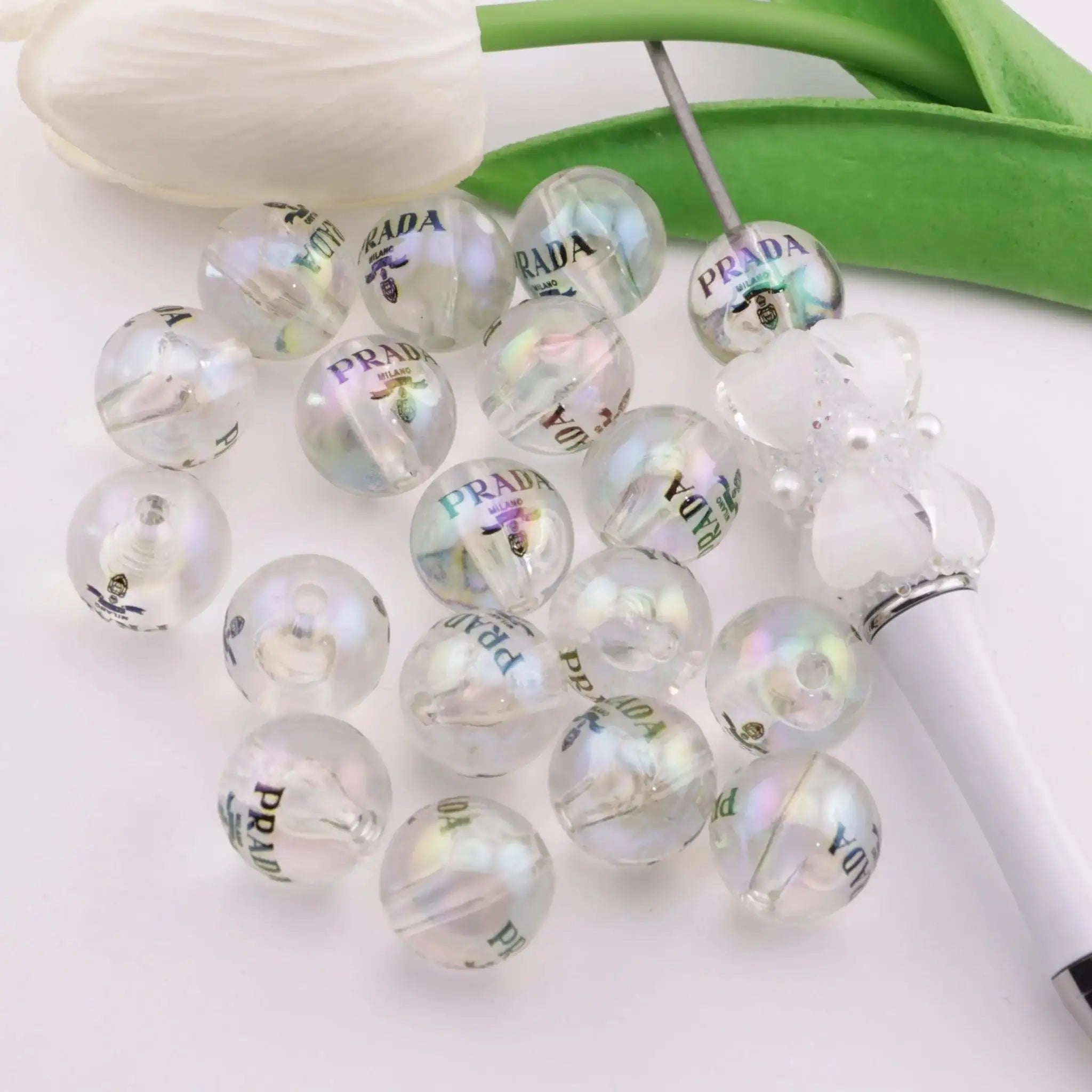 16mm Transparent Prada Acrylic Beads -Zoe DIY Wholesale