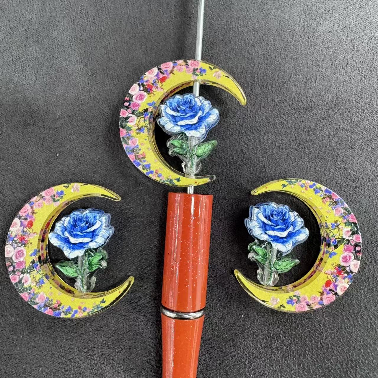 Blue Rose Acrylic Bow Beads