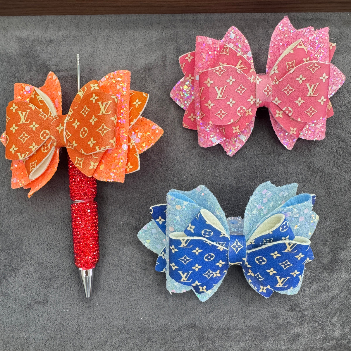 Vintage Floral Monogram‑Style Glitter Layered Leather Bling Bow Sugar Beads，with AB Rhinestones