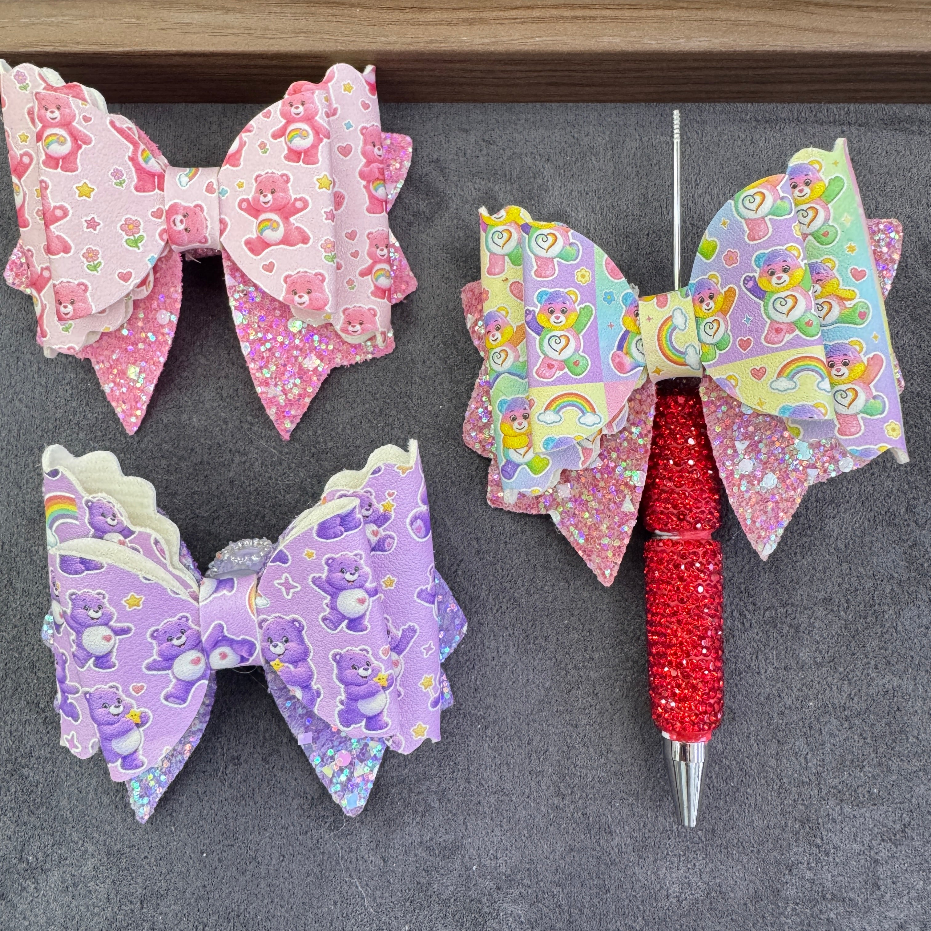 Cartoon Rainbow Care Bears Printed Glitter Layered Bow Sugar Beads,with  AB Rhinestones